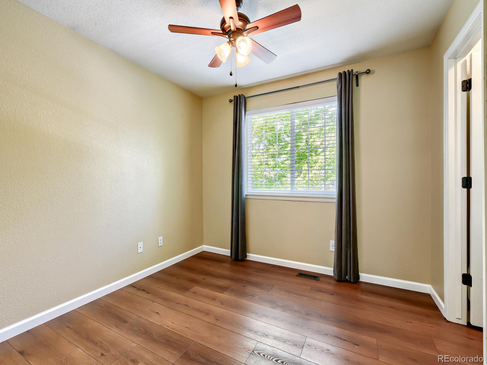 MLS Image #18 for 362  english sparrow drive,littleton, Colorado