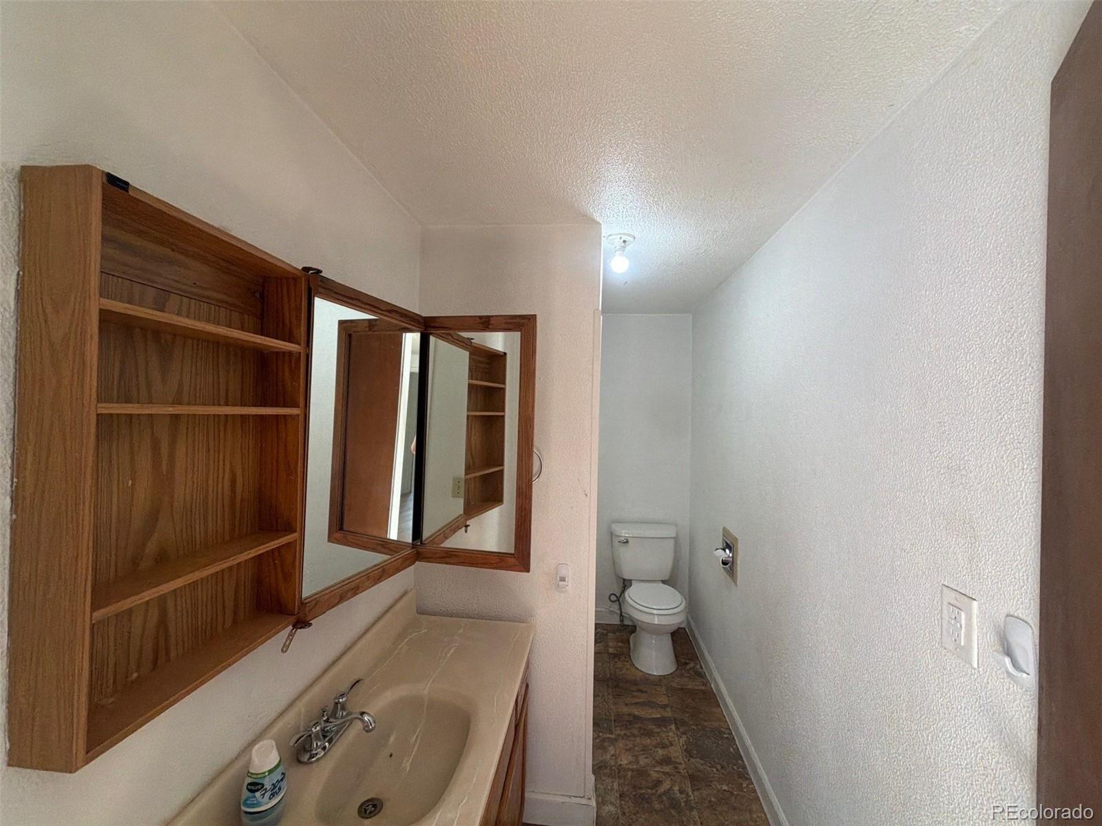 MLS Image #18 for 1815 w 17th street,pueblo, Colorado