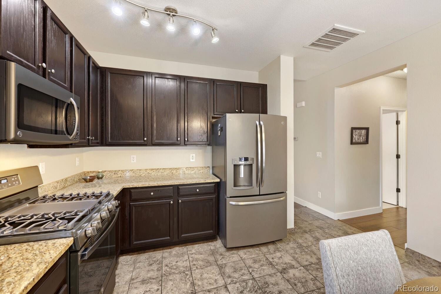 MLS Image #5 for 6827 w rockland place,littleton, Colorado