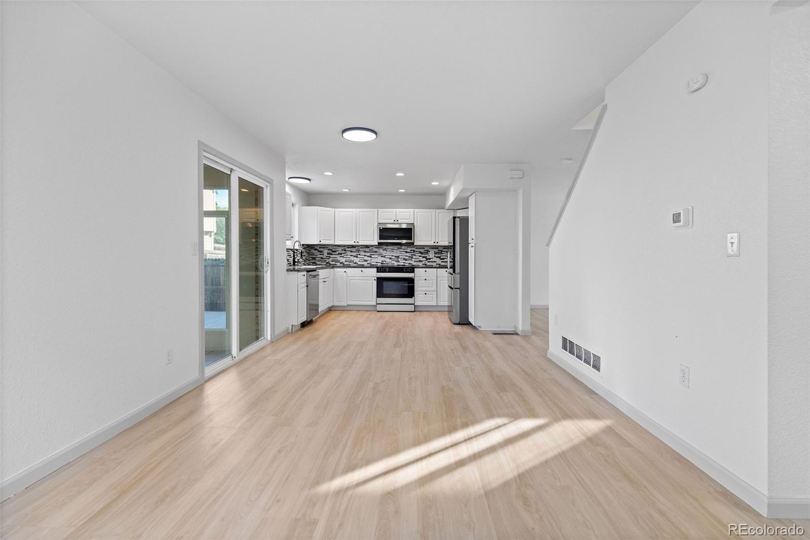 MLS Image #10 for 4215 s ireland court,aurora, Colorado