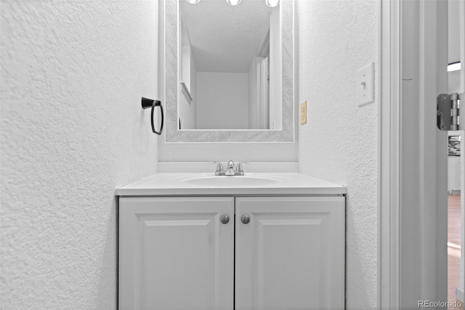 MLS Image #12 for 4215 s ireland court,aurora, Colorado