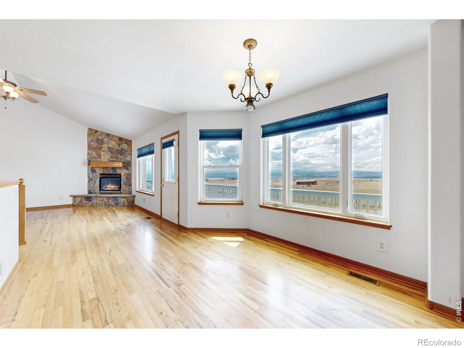 MLS Image #14 for 176  chuckwagon lane,livermore, Colorado