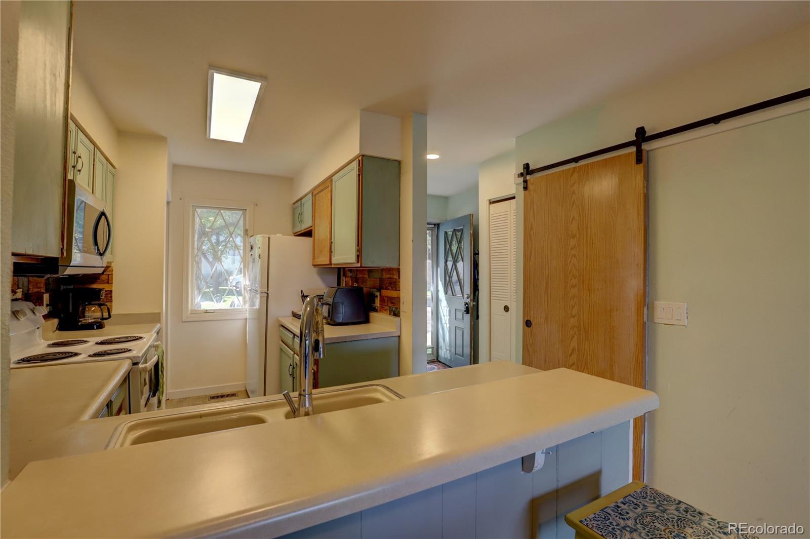 MLS Image #11 for 9771 w cornell place,denver, Colorado
