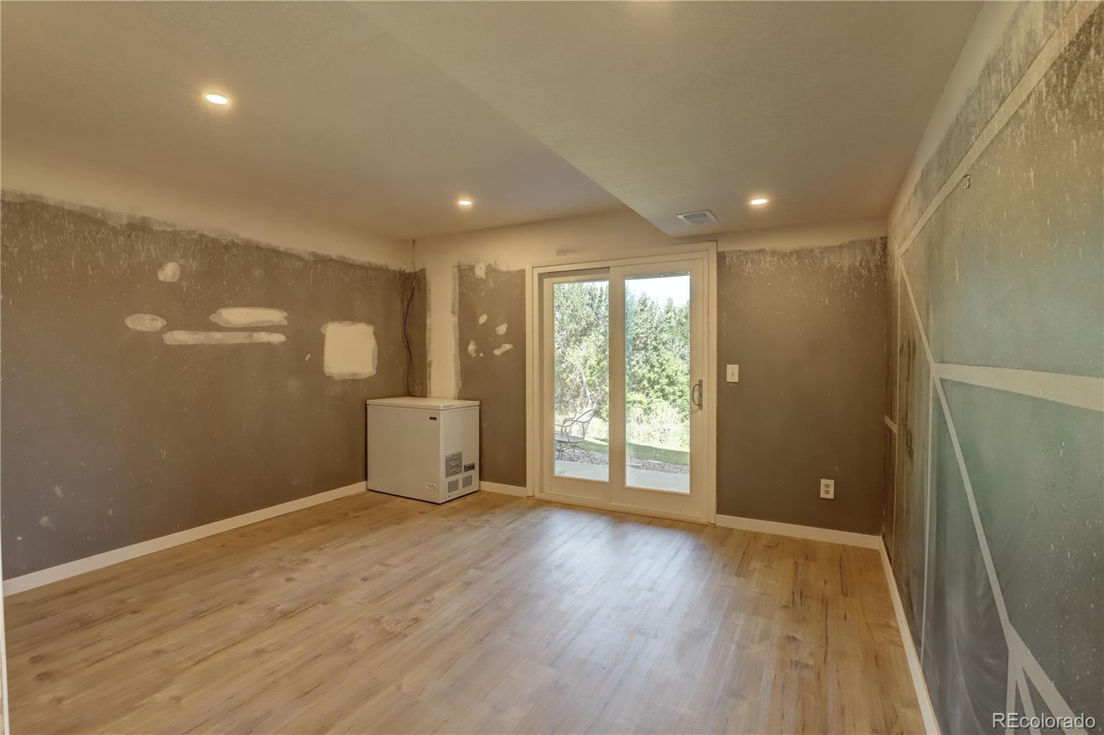 MLS Image #29 for 9771 w cornell place,denver, Colorado
