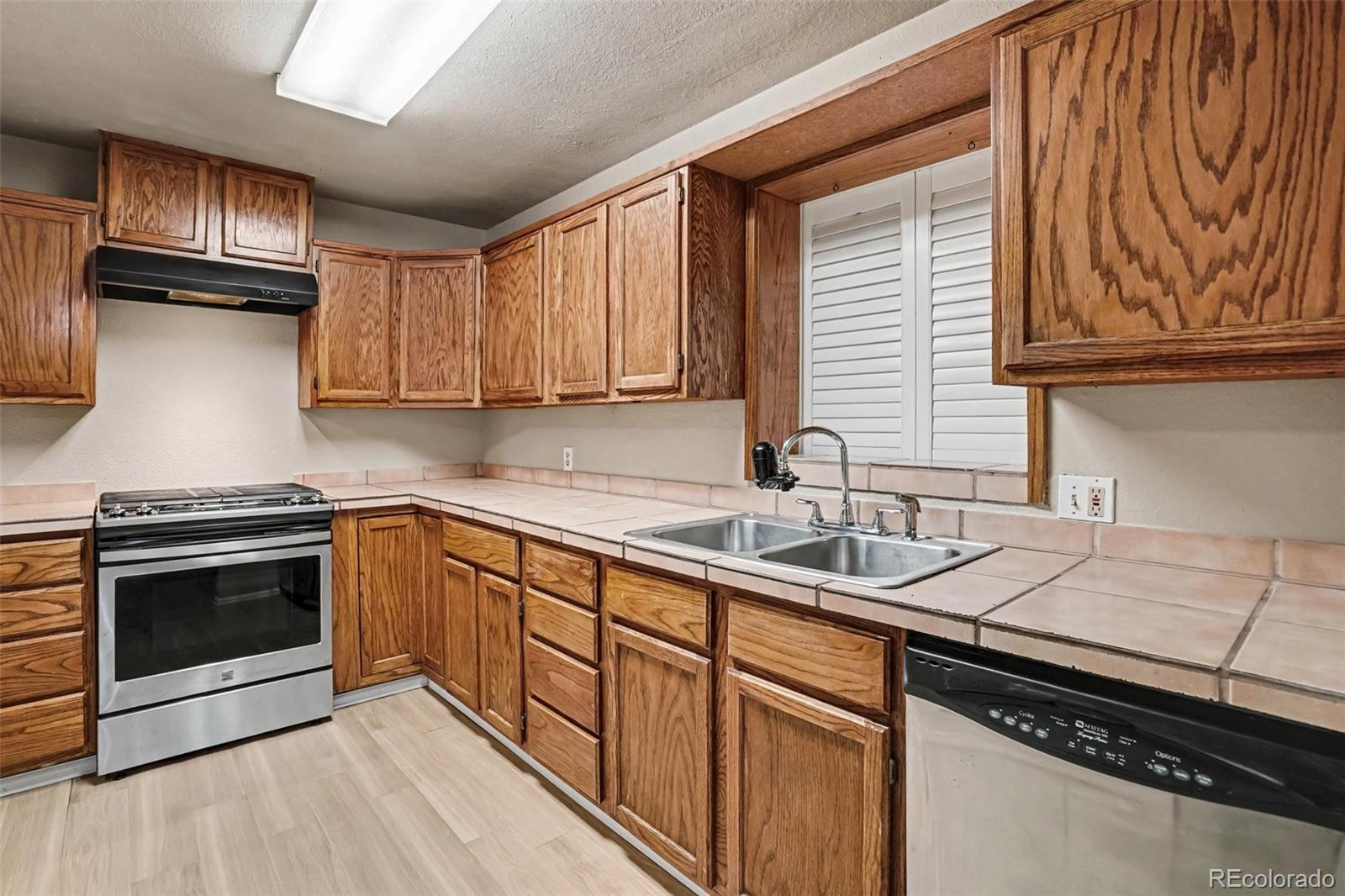 MLS Image #7 for 1748  nome street,aurora, Colorado