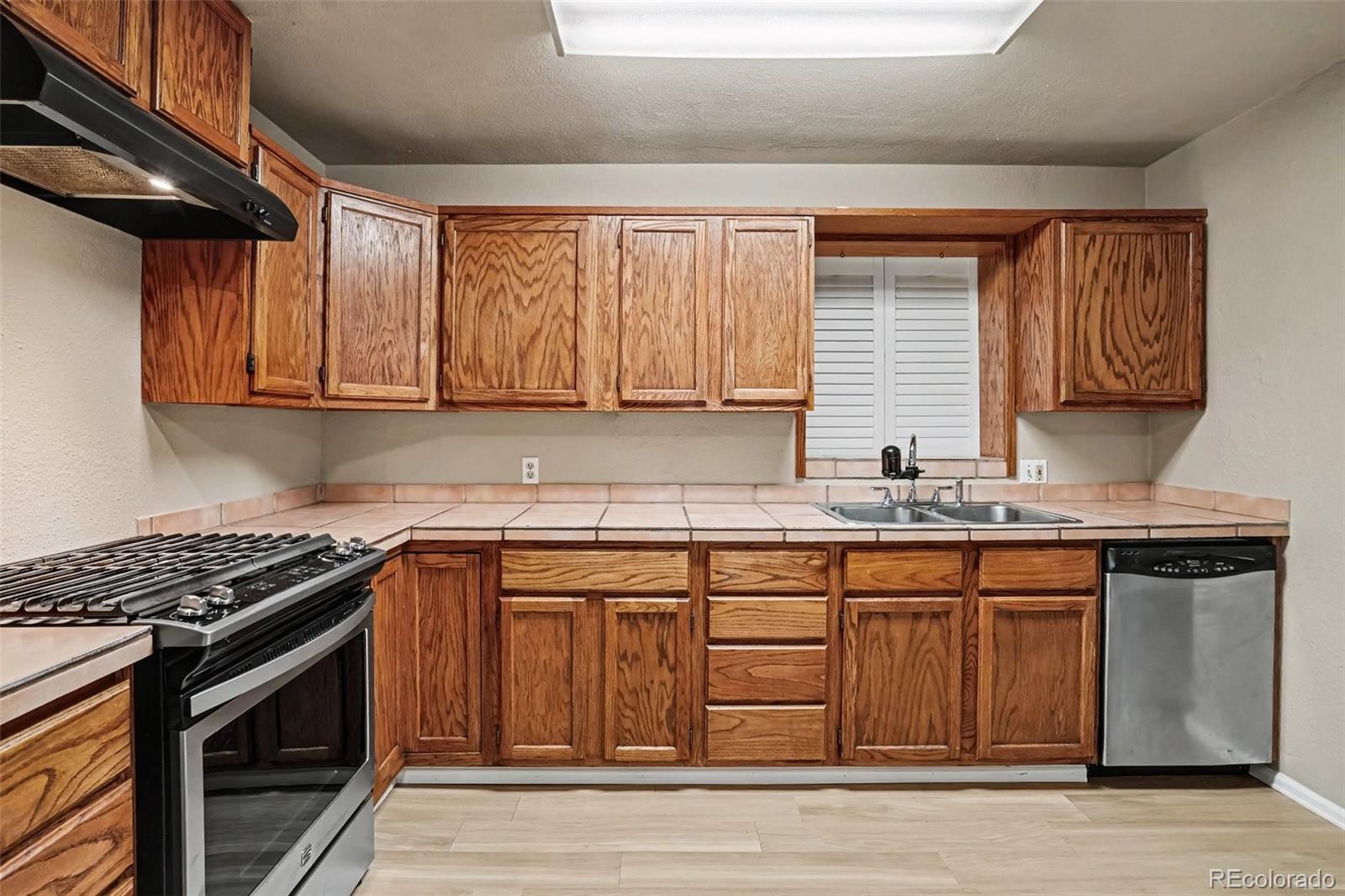 MLS Image #8 for 1748  nome street,aurora, Colorado