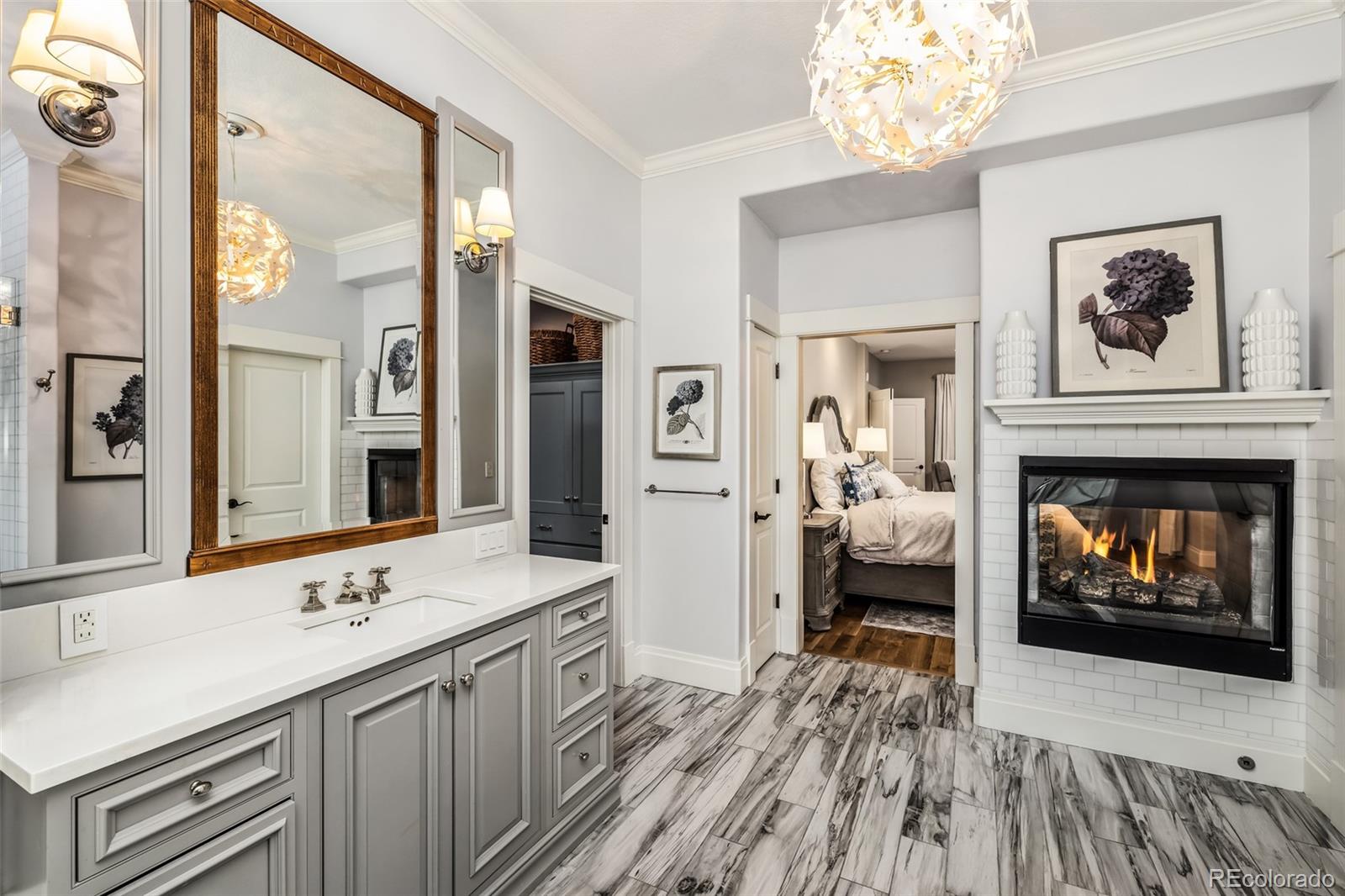 MLS Image #10 for 3640 e warren avenue,denver, Colorado