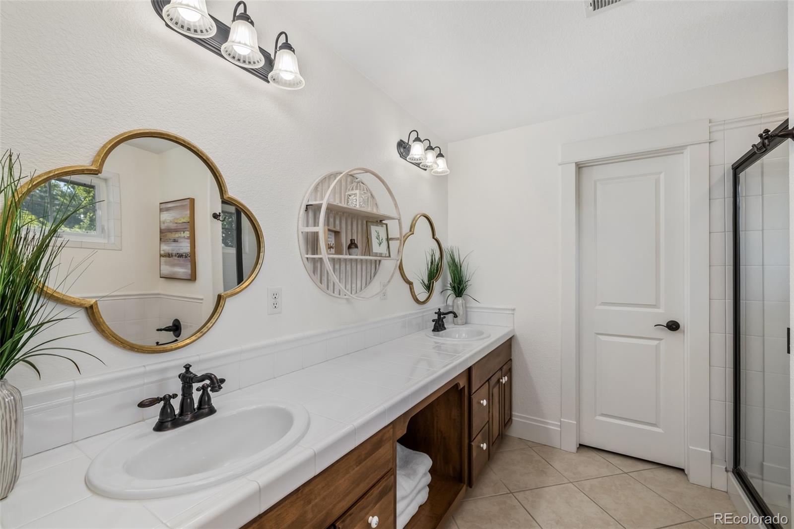 MLS Image #16 for 3640 e warren avenue,denver, Colorado