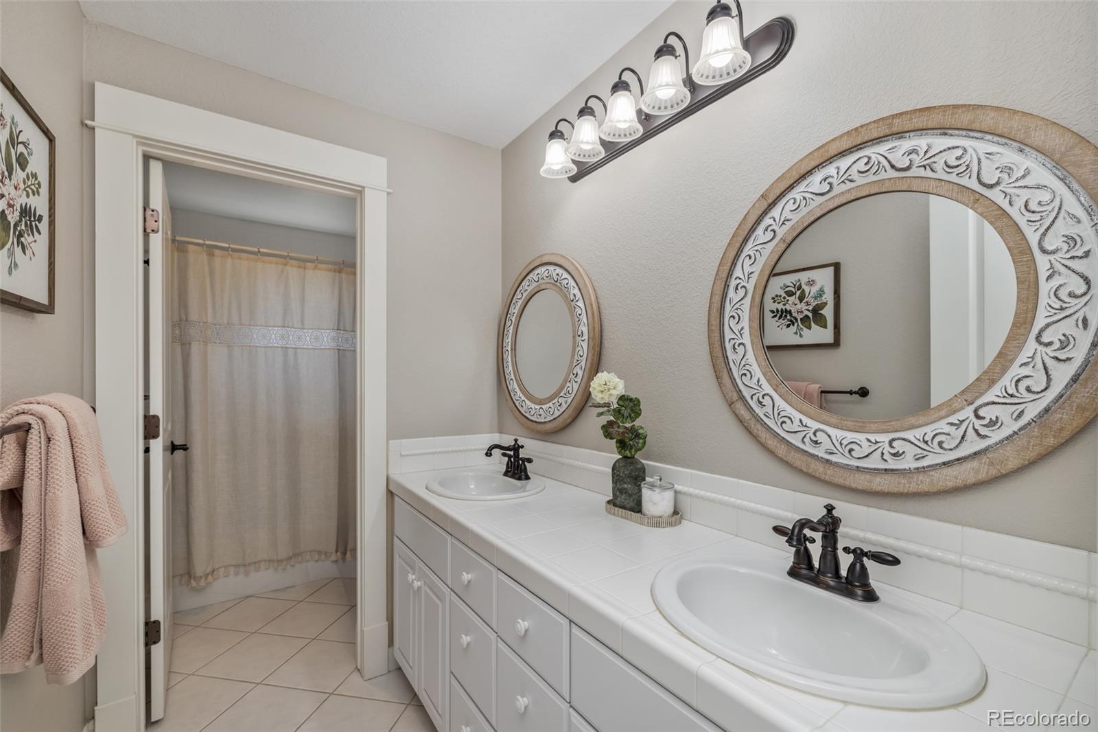 MLS Image #18 for 3640 e warren avenue,denver, Colorado