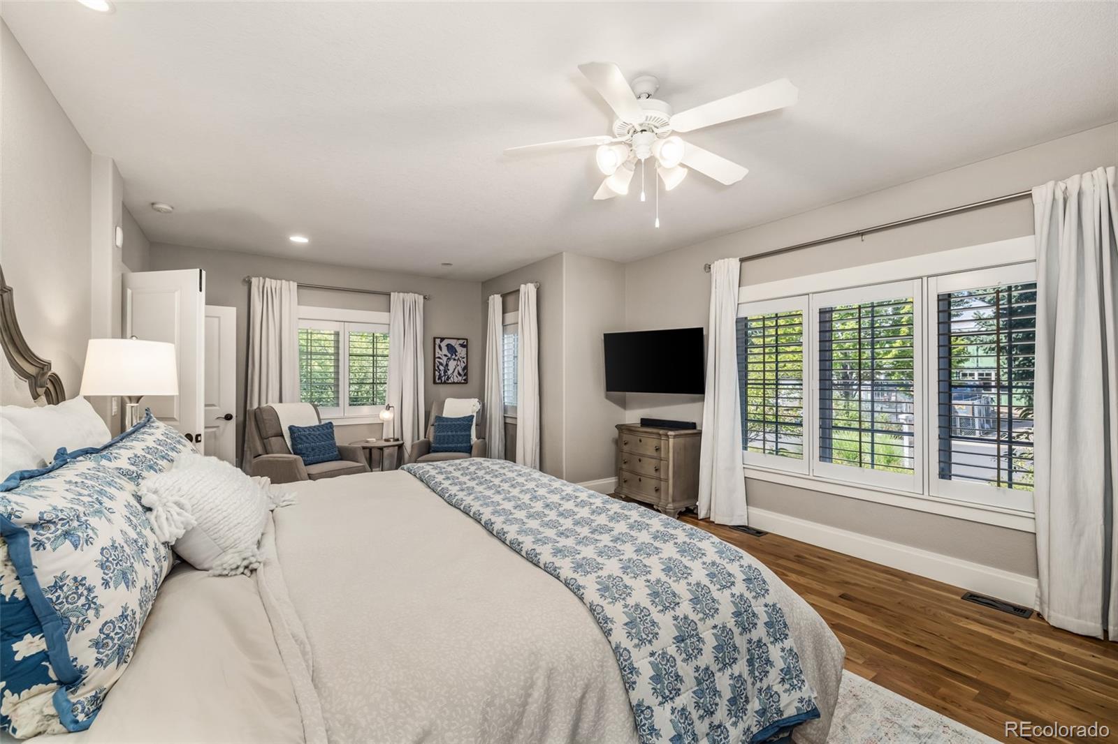 MLS Image #9 for 3640 e warren avenue,denver, Colorado