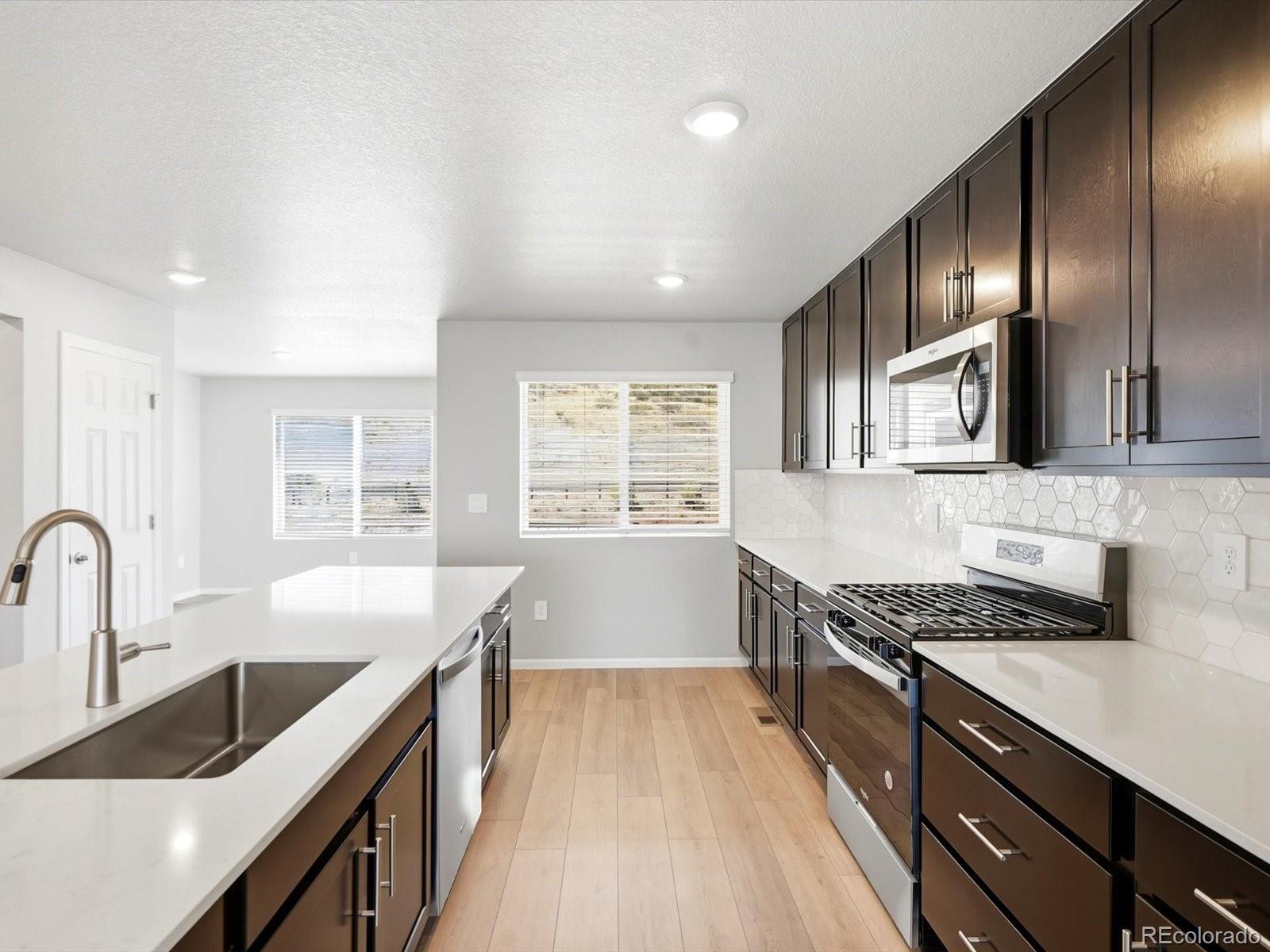 MLS Image #10 for 4702  cloudburst lane,morrison, Colorado