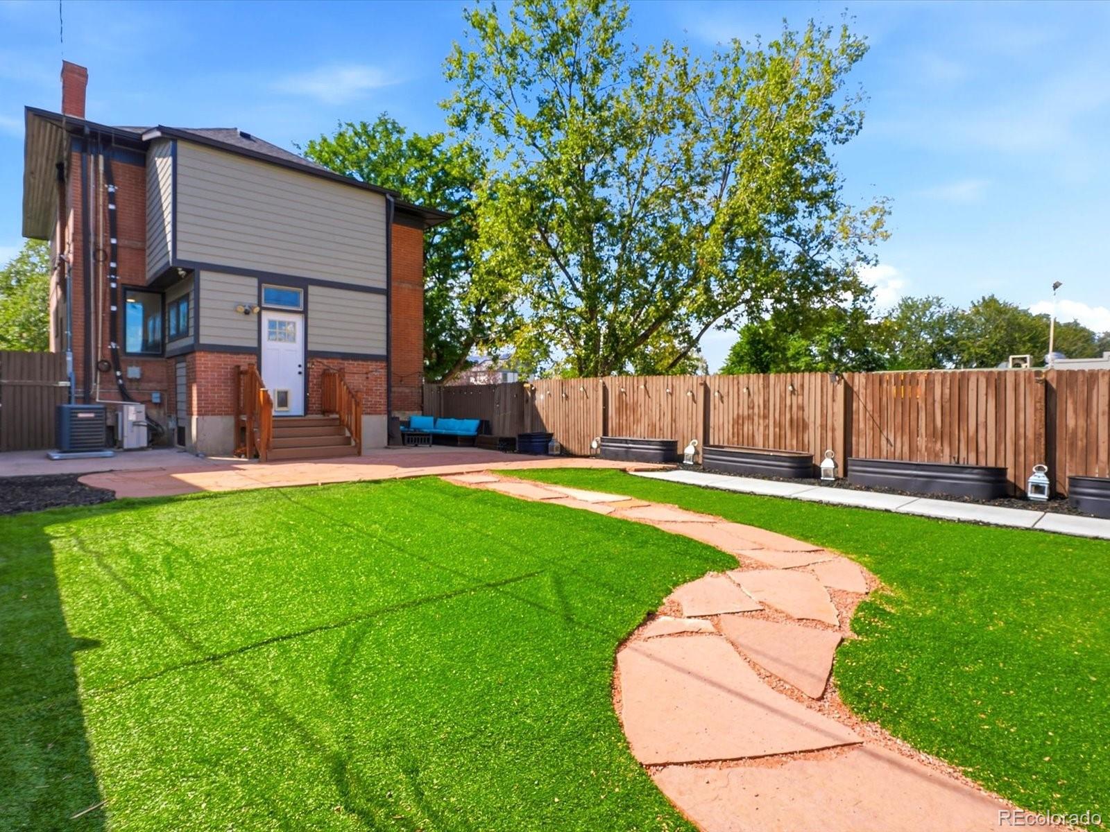 MLS Image #24 for 2556 n high street,denver, Colorado