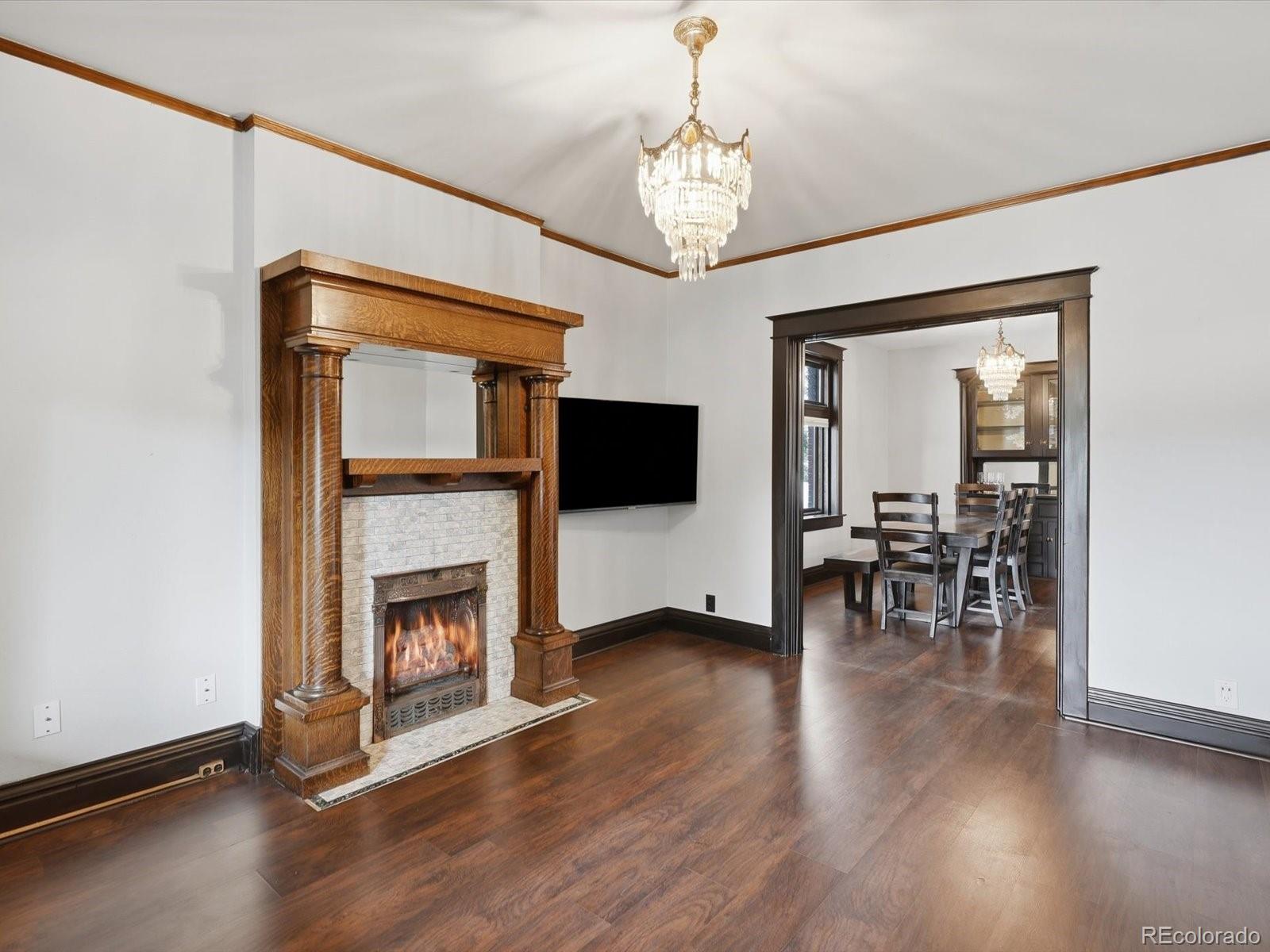 MLS Image #4 for 2556 n high street,denver, Colorado