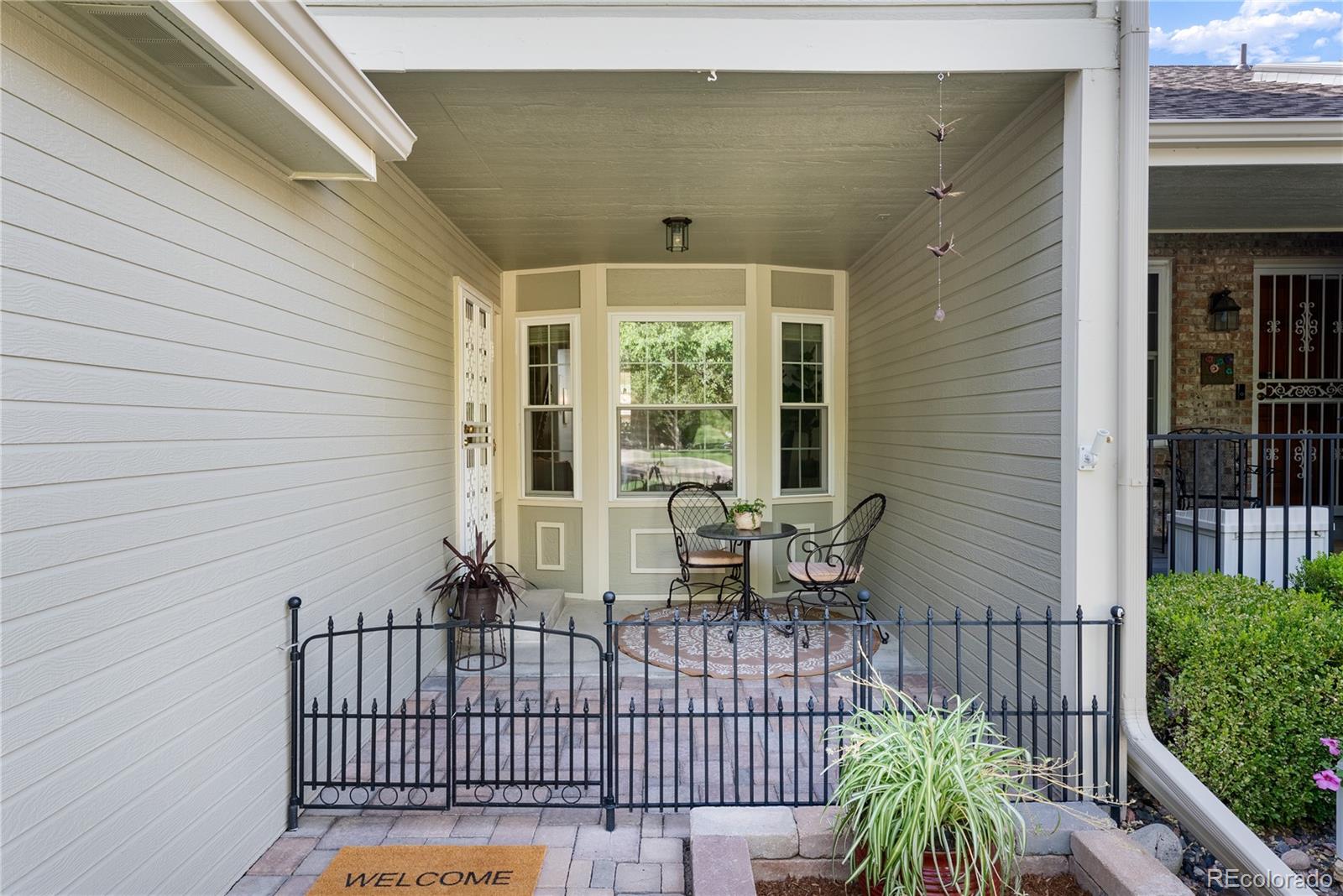 MLS Image #2 for 1576 e nichols circle,centennial, Colorado