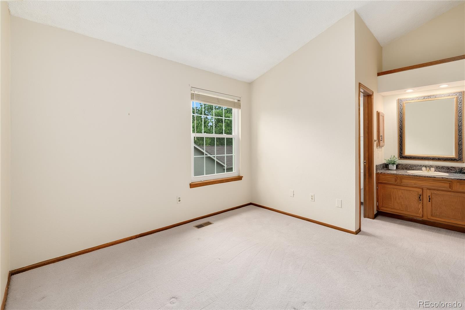 MLS Image #23 for 1576 e nichols circle,centennial, Colorado