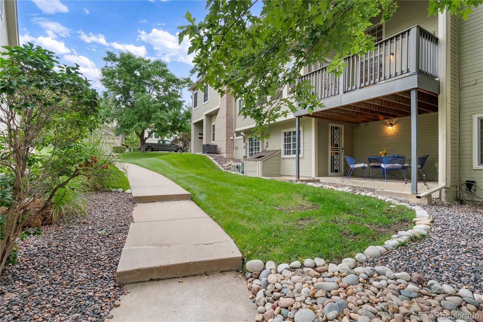 MLS Image #33 for 1576 e nichols circle,centennial, Colorado