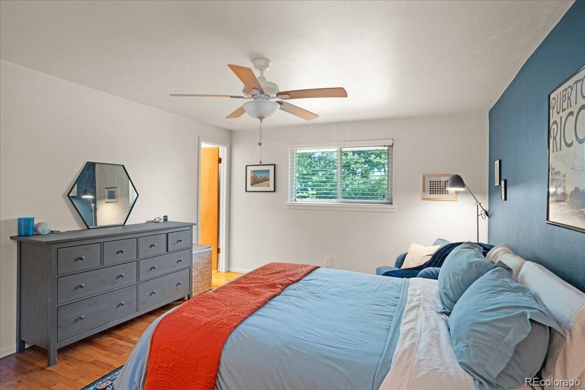 MLS Image #33 for 3062 s hobart way,denver, Colorado