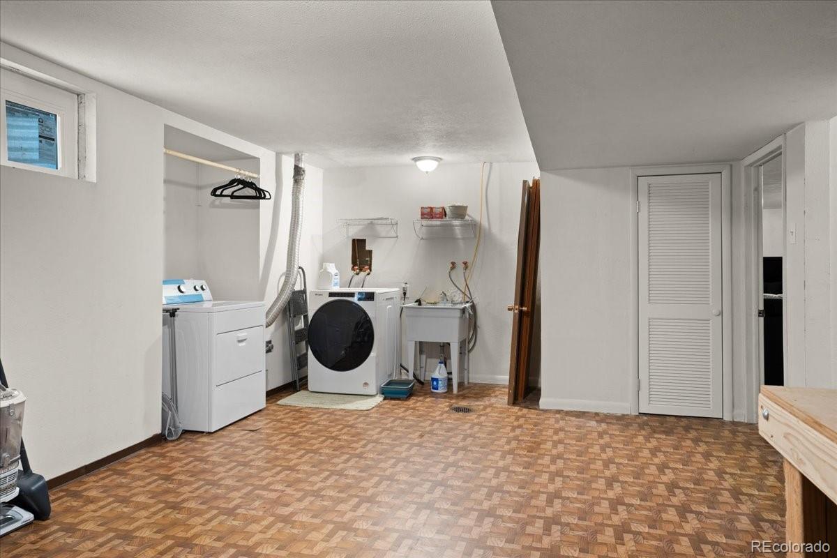 MLS Image #37 for 3062 s hobart way,denver, Colorado