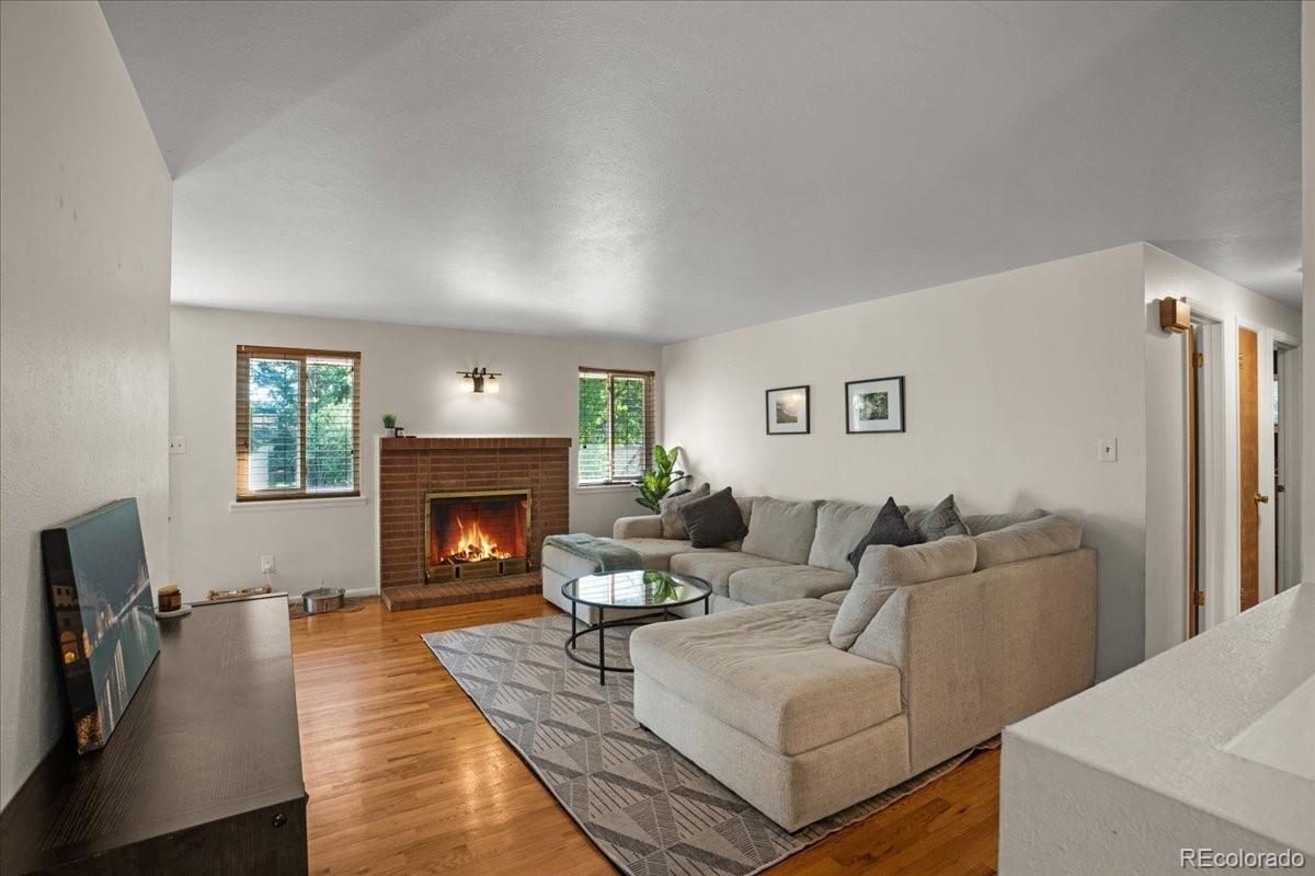 MLS Image #7 for 3062 s hobart way,denver, Colorado