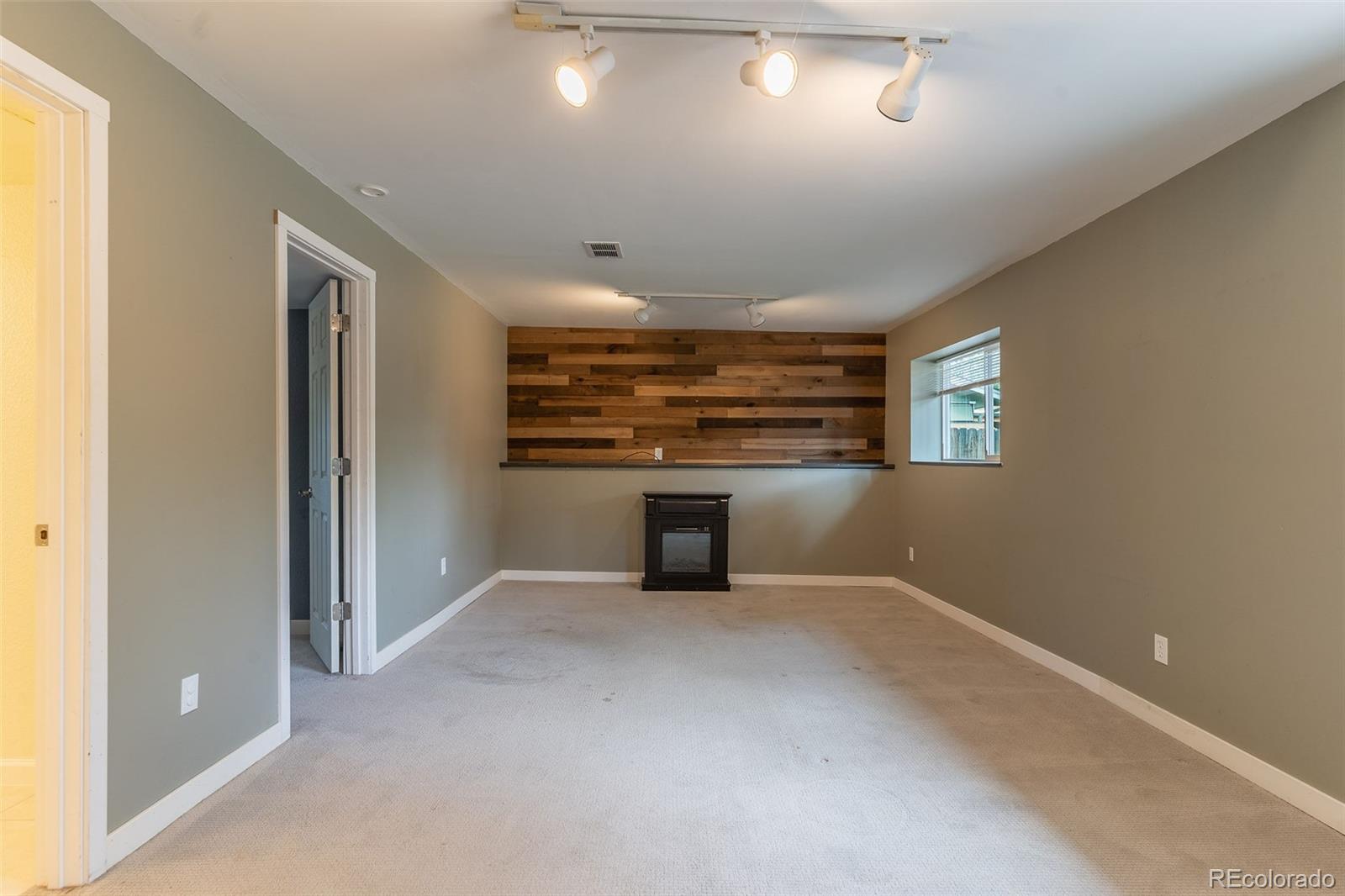 MLS Image #13 for 4912 s xenon court,morrison, Colorado