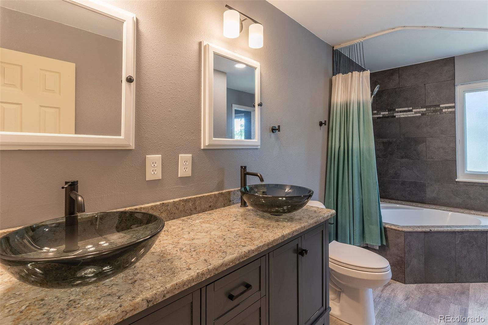 MLS Image #22 for 4912 s xenon court,morrison, Colorado