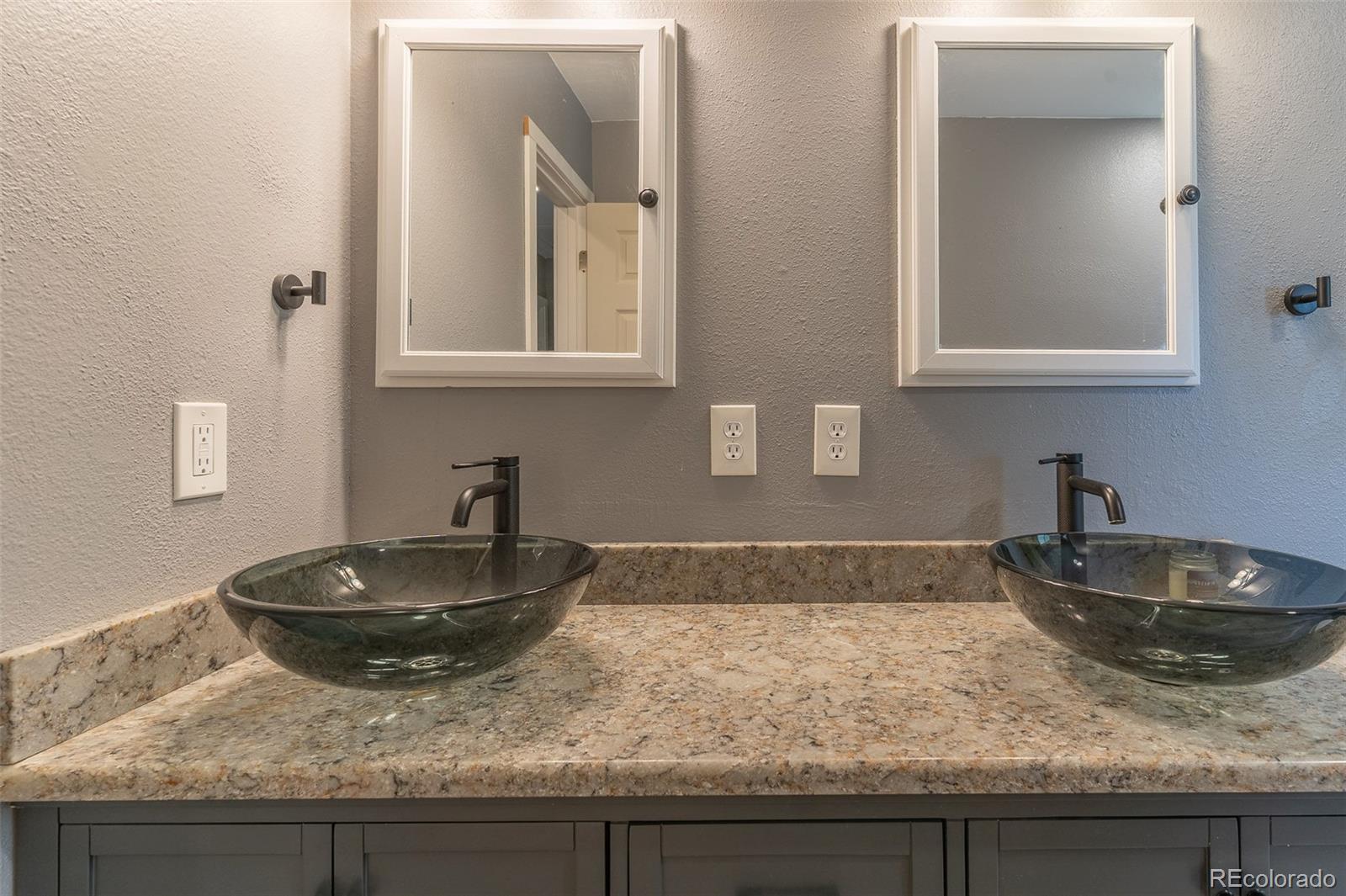 MLS Image #23 for 4912 s xenon court,morrison, Colorado