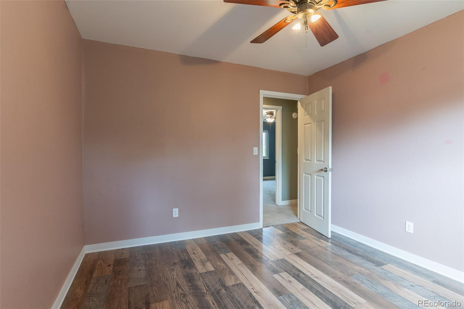 MLS Image #28 for 4912 s xenon court,morrison, Colorado