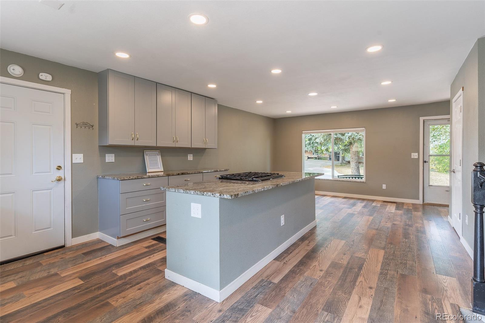 MLS Image #8 for 4912 s xenon court,morrison, Colorado
