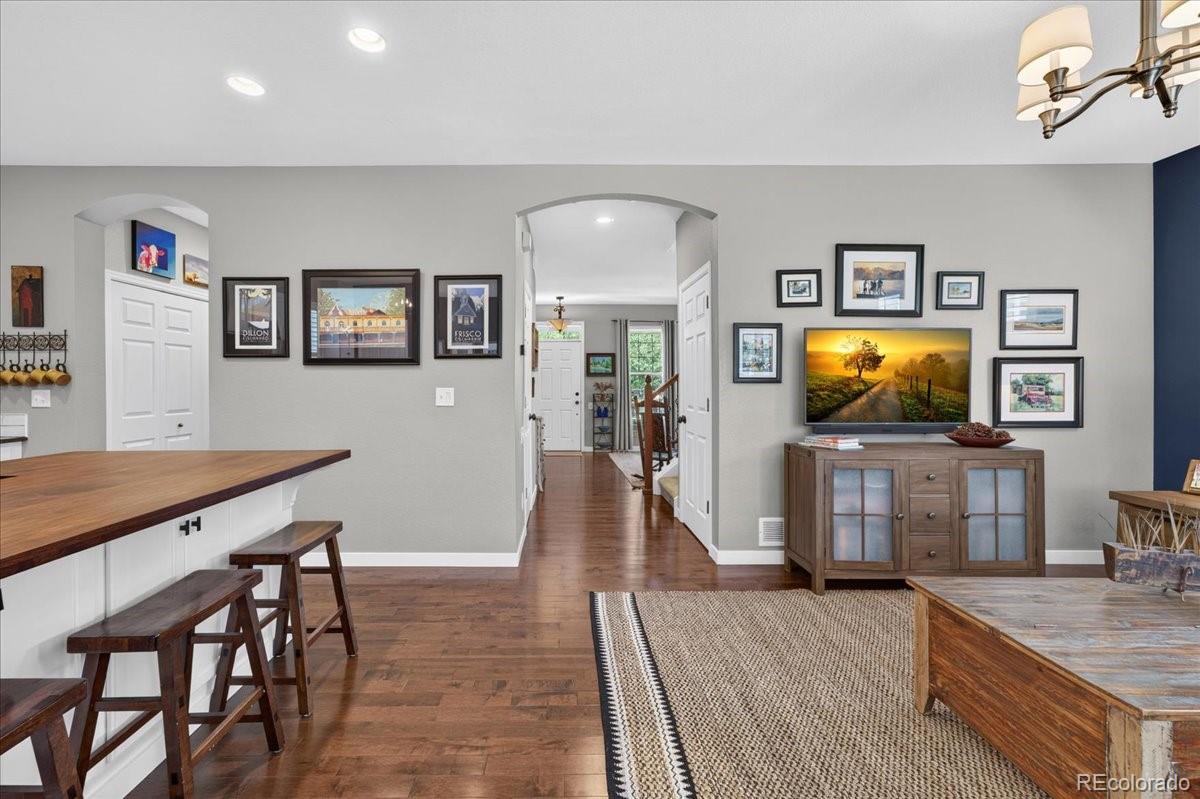 MLS Image #11 for 159  poplar street,denver, Colorado