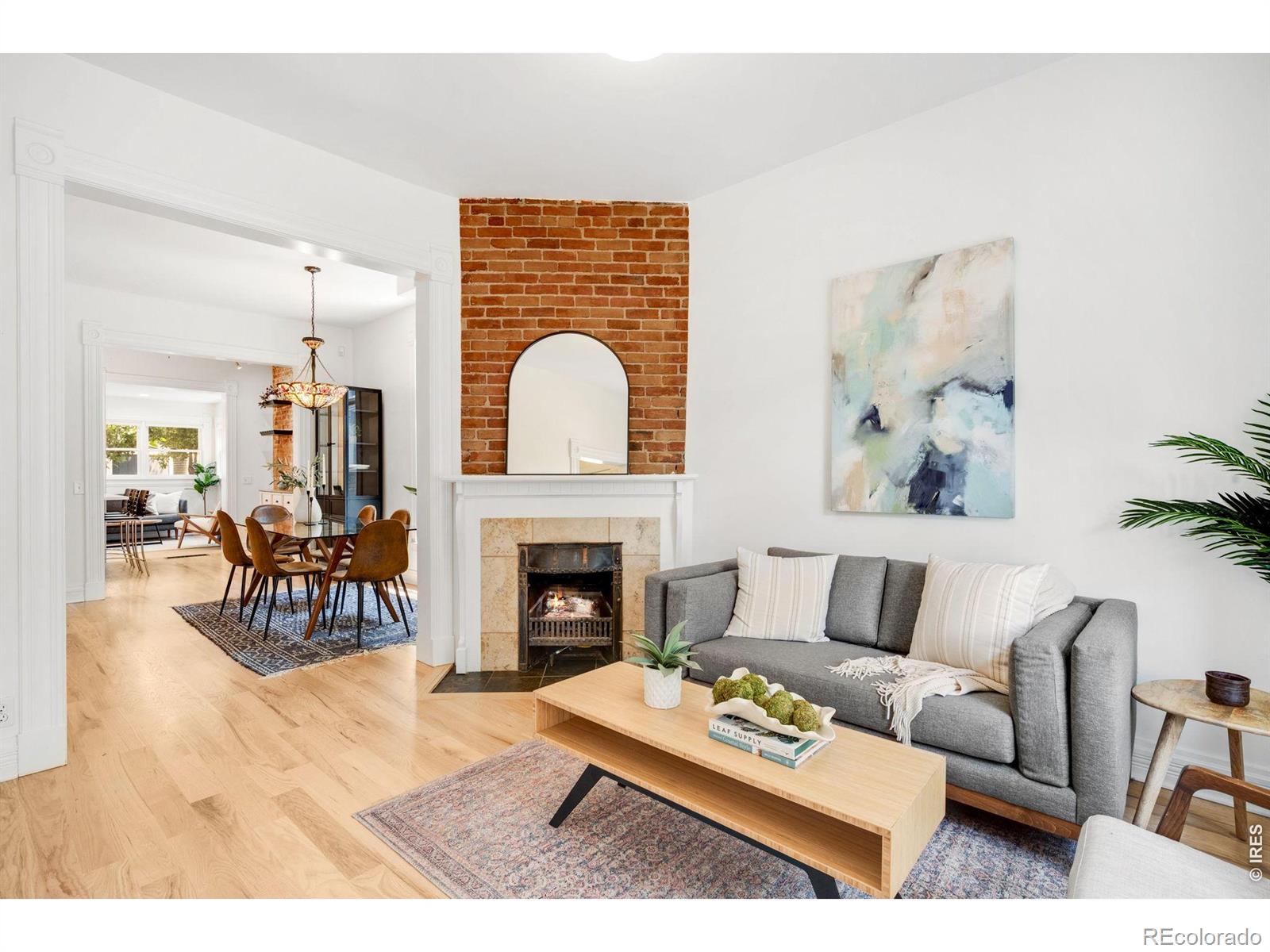 MLS Image #14 for 30 s grant street,denver, Colorado