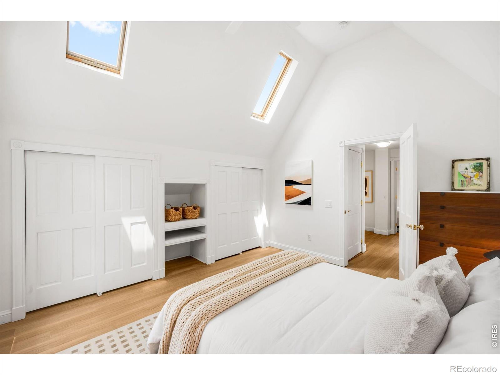 MLS Image #5 for 30 s grant street,denver, Colorado