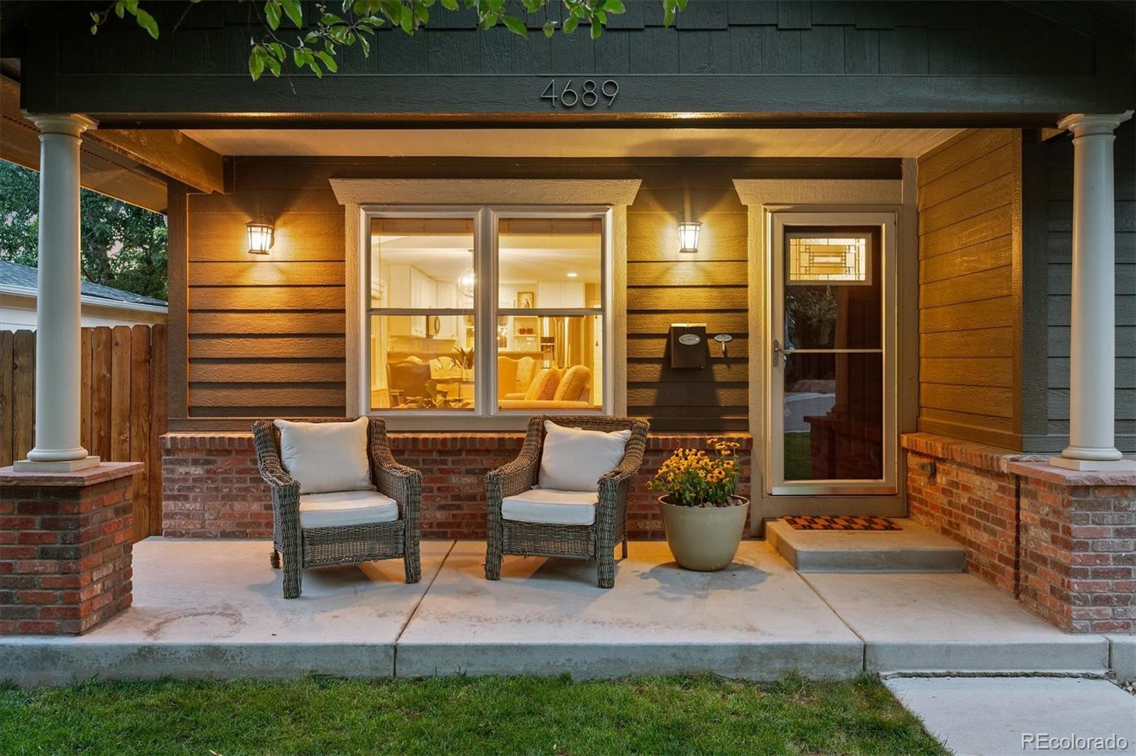 MLS Image #3 for 4689 s pennsylvania street,englewood, Colorado