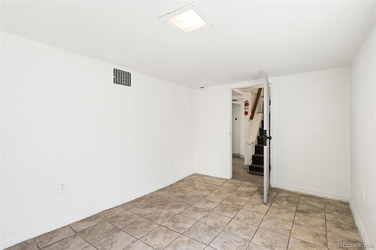 MLS Image #7 for 2020  6th avenue,greeley, Colorado