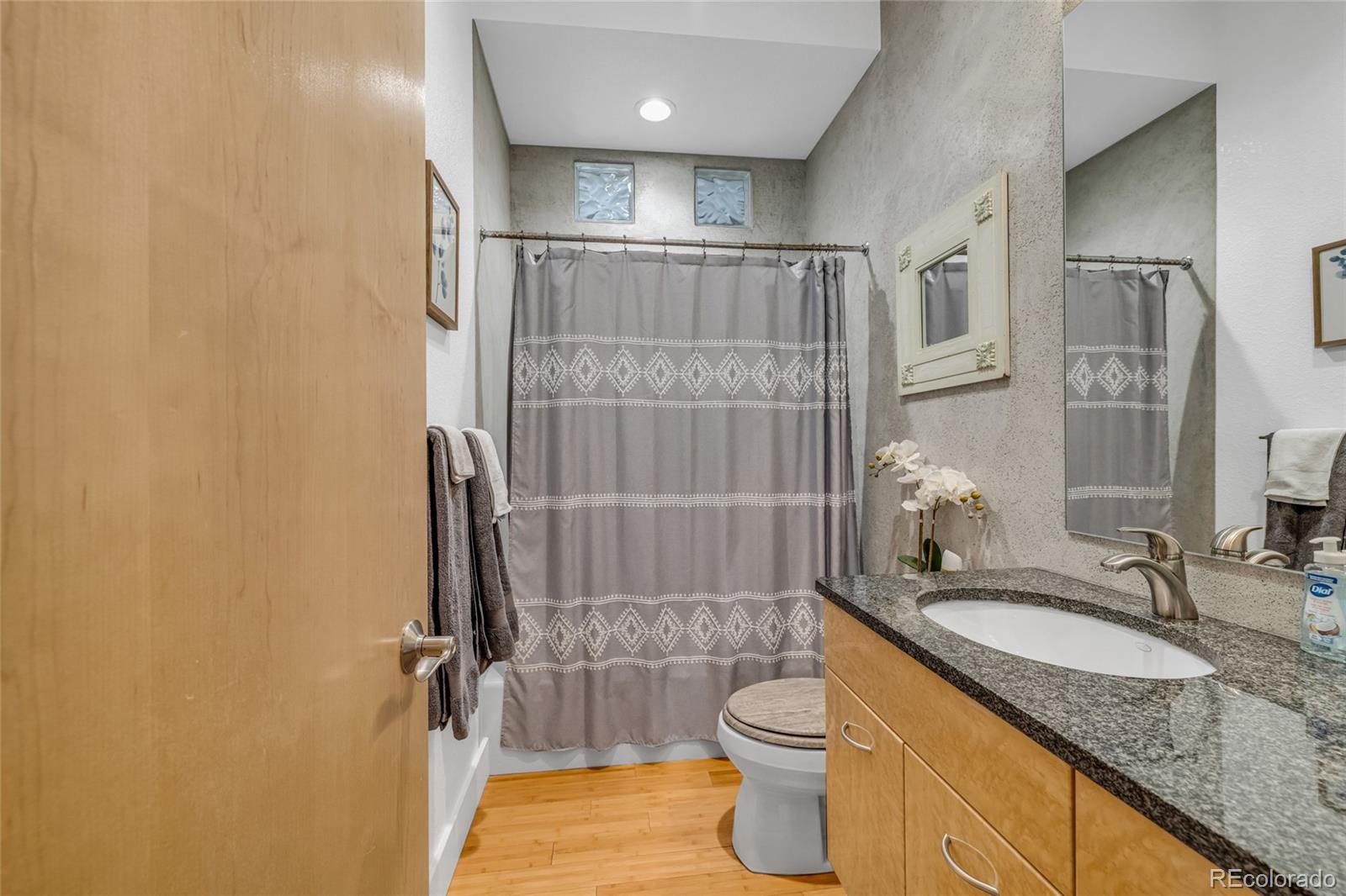 MLS Image #15 for 11854  bradburn boulevard ,westminster, Colorado