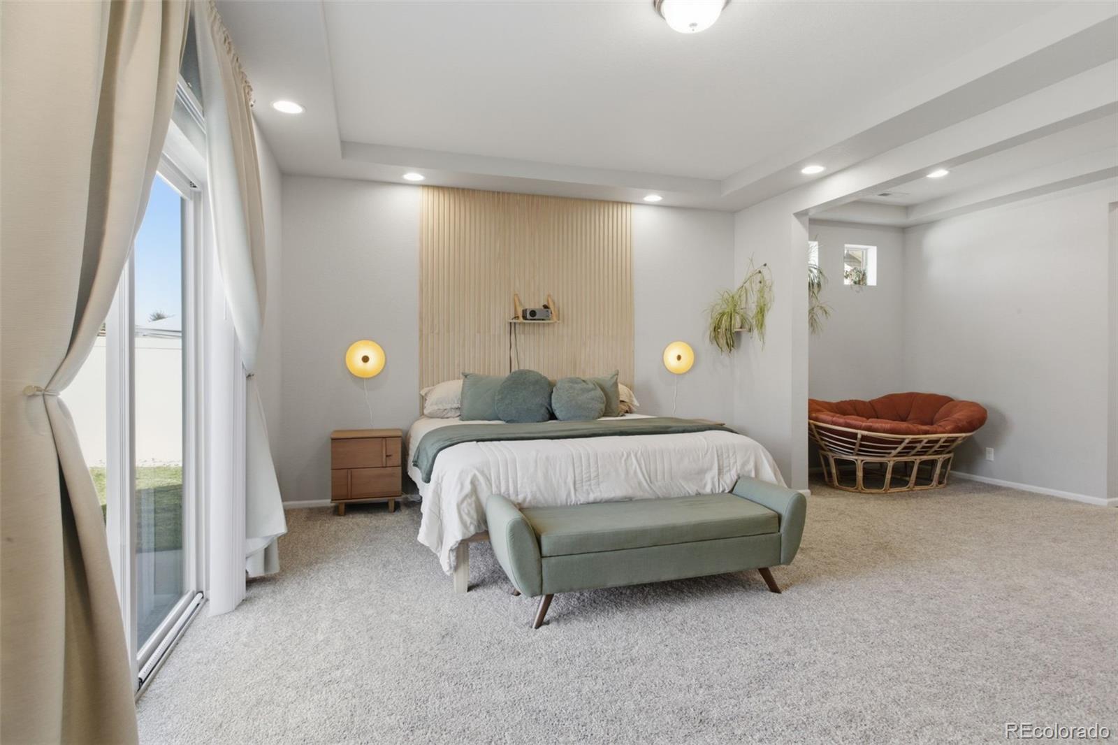 MLS Image #10 for 19037  randolph place,denver, Colorado