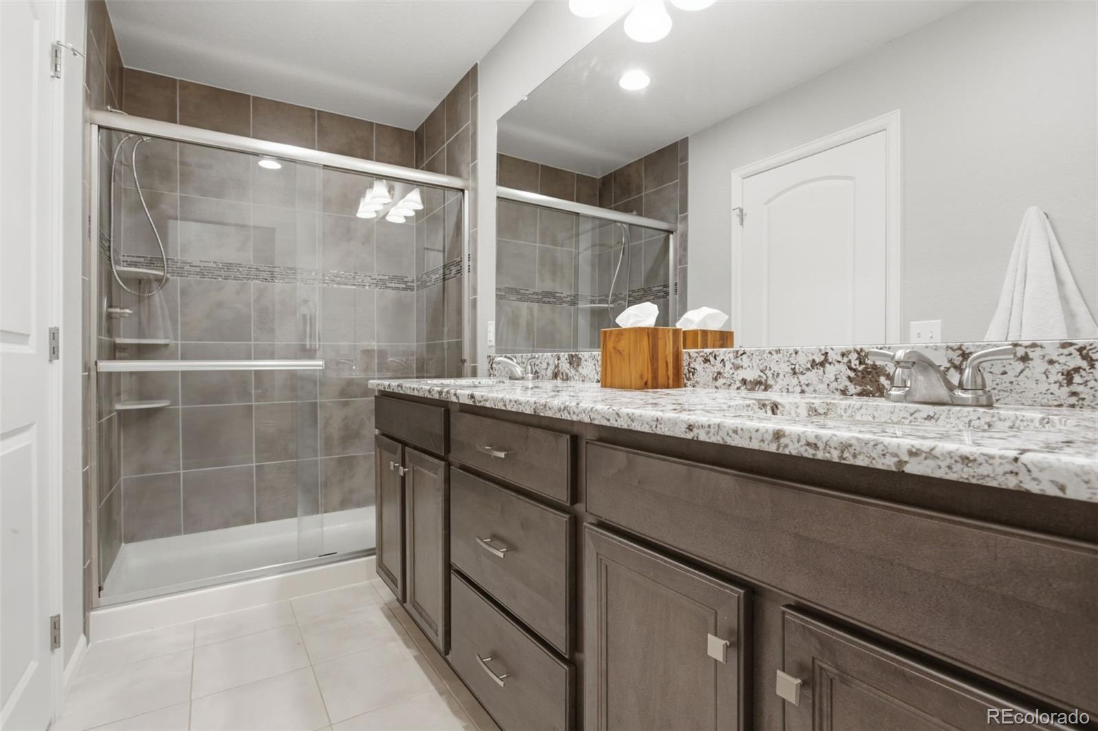 MLS Image #20 for 19037  randolph place,denver, Colorado