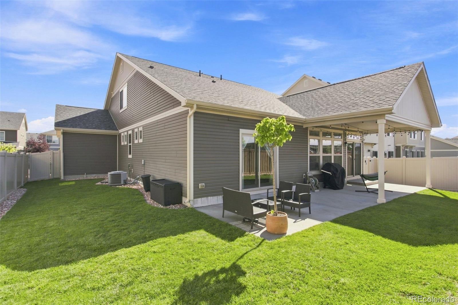 MLS Image #26 for 19037  randolph place,denver, Colorado