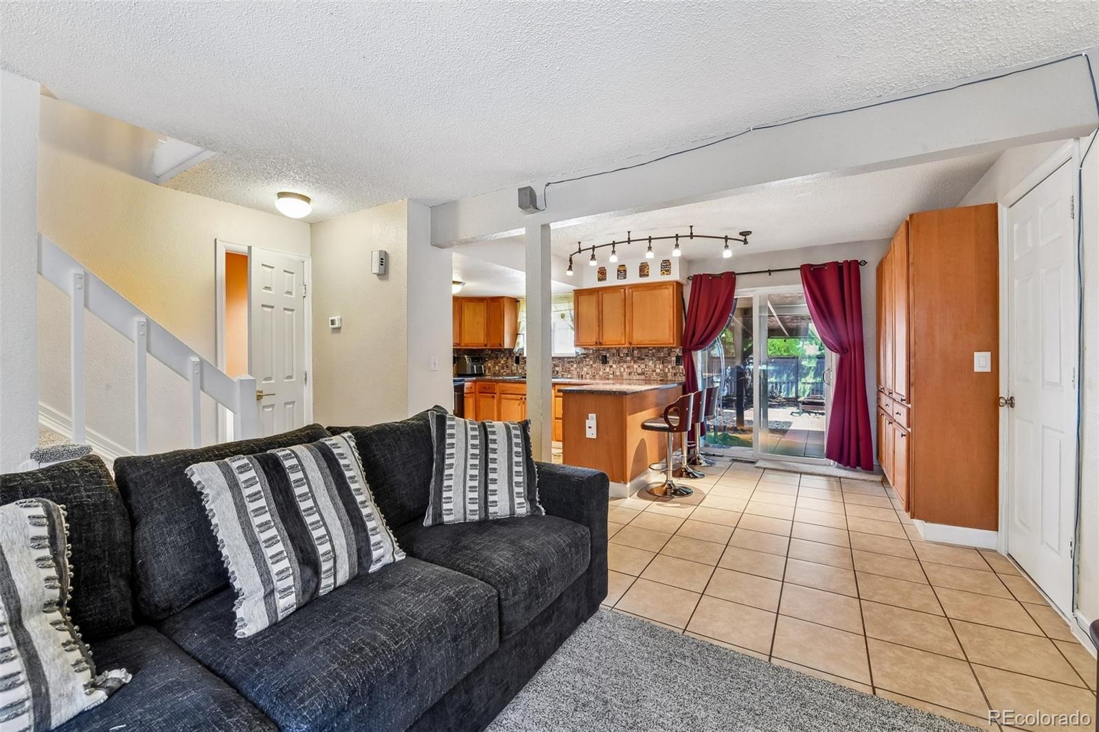 MLS Image #4 for 4502 s pagosa circle,aurora, Colorado
