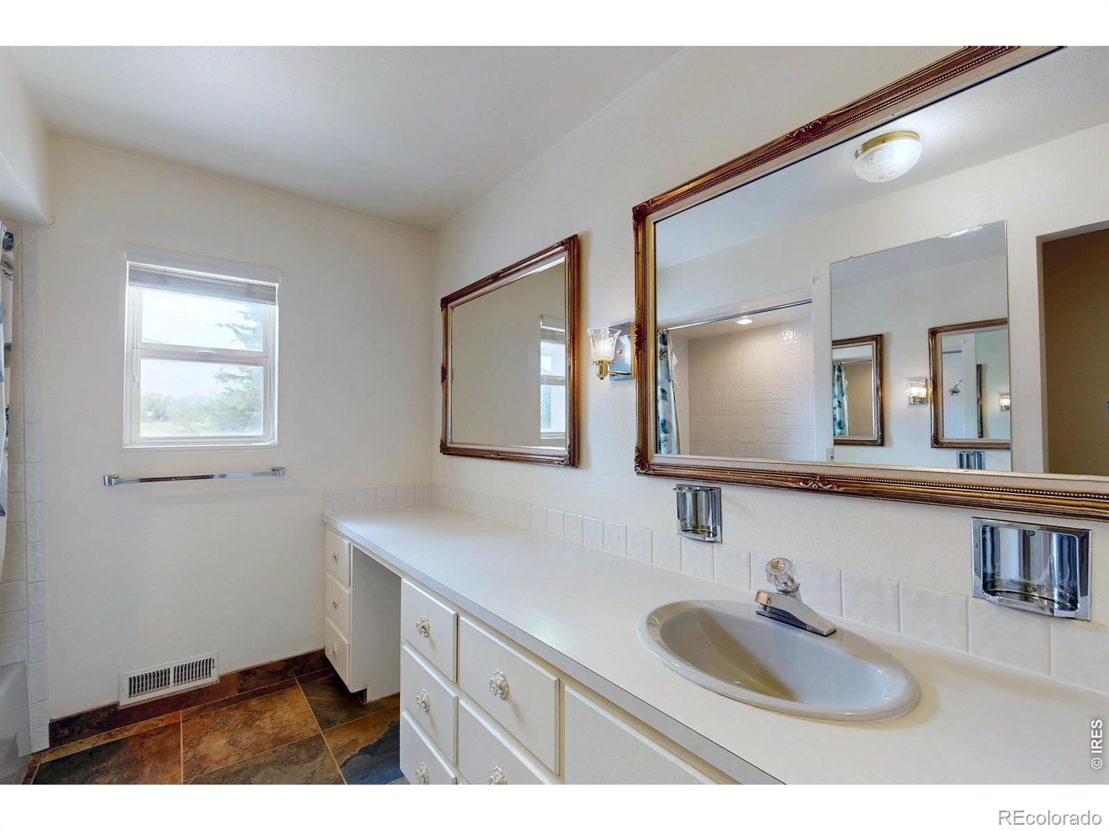 MLS Image #21 for 2708 w 29th street,loveland, Colorado