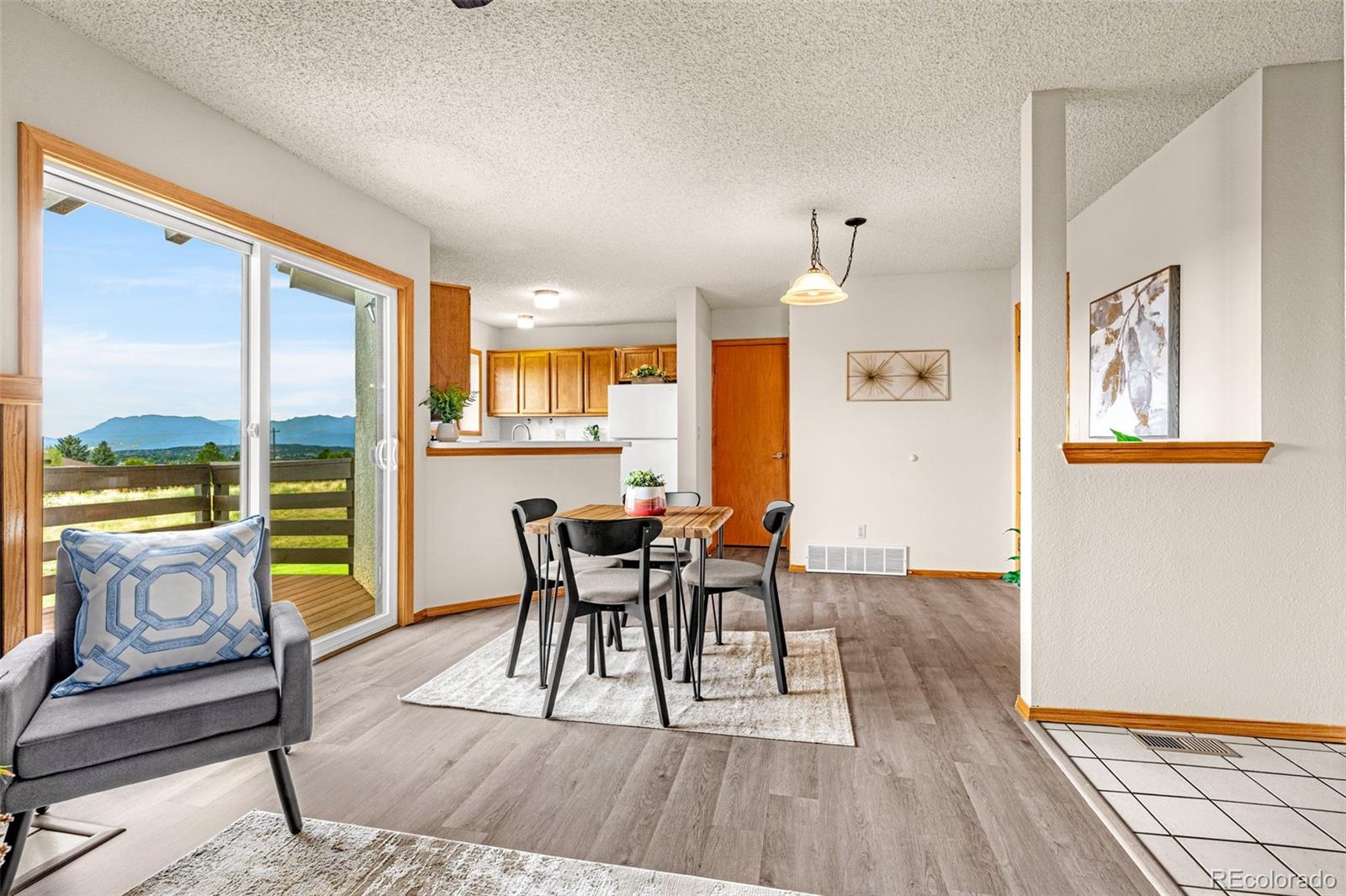MLS Image #11 for 7448  alameda court,colorado springs, Colorado