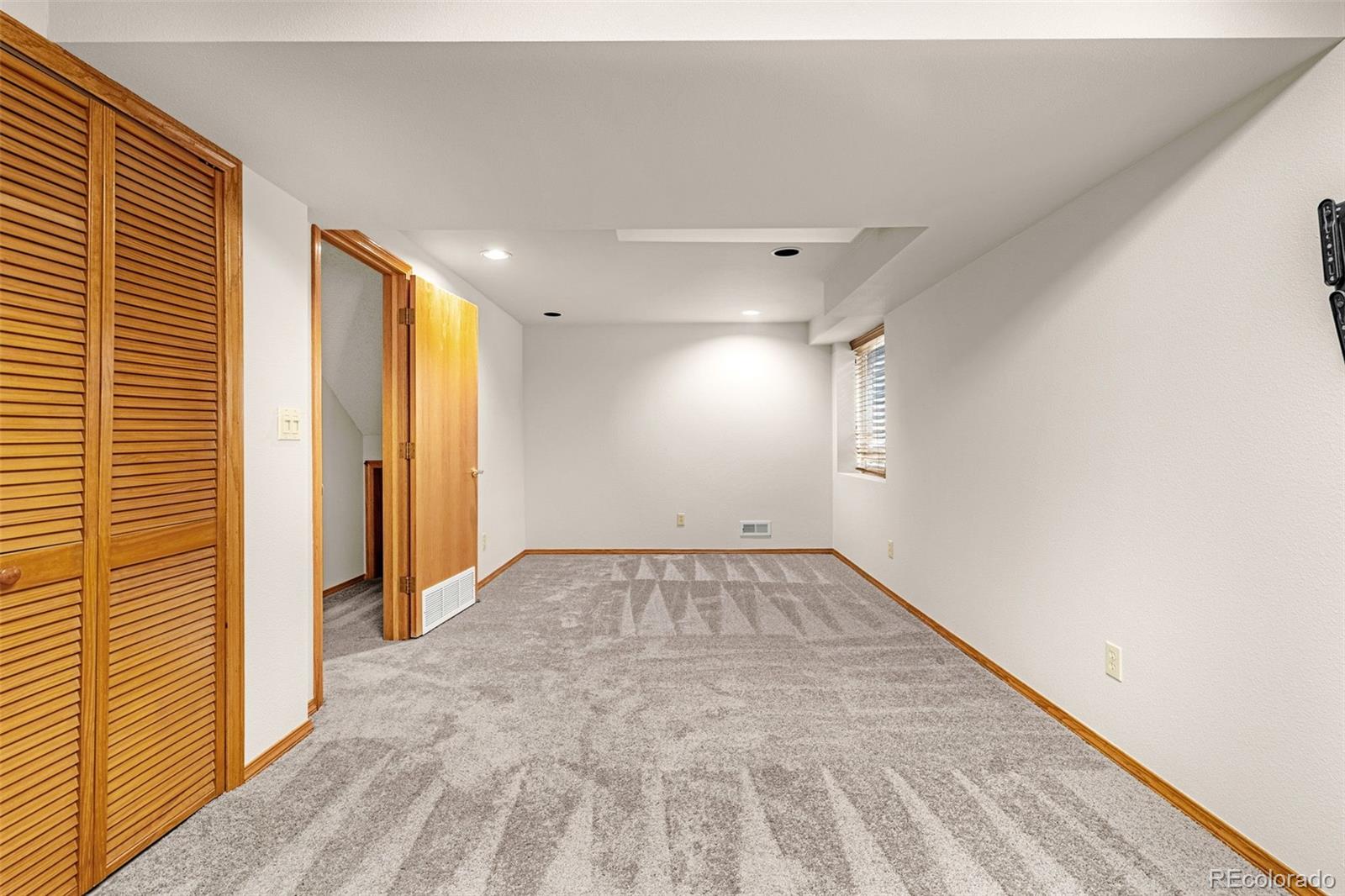 MLS Image #23 for 7448  alameda court,colorado springs, Colorado