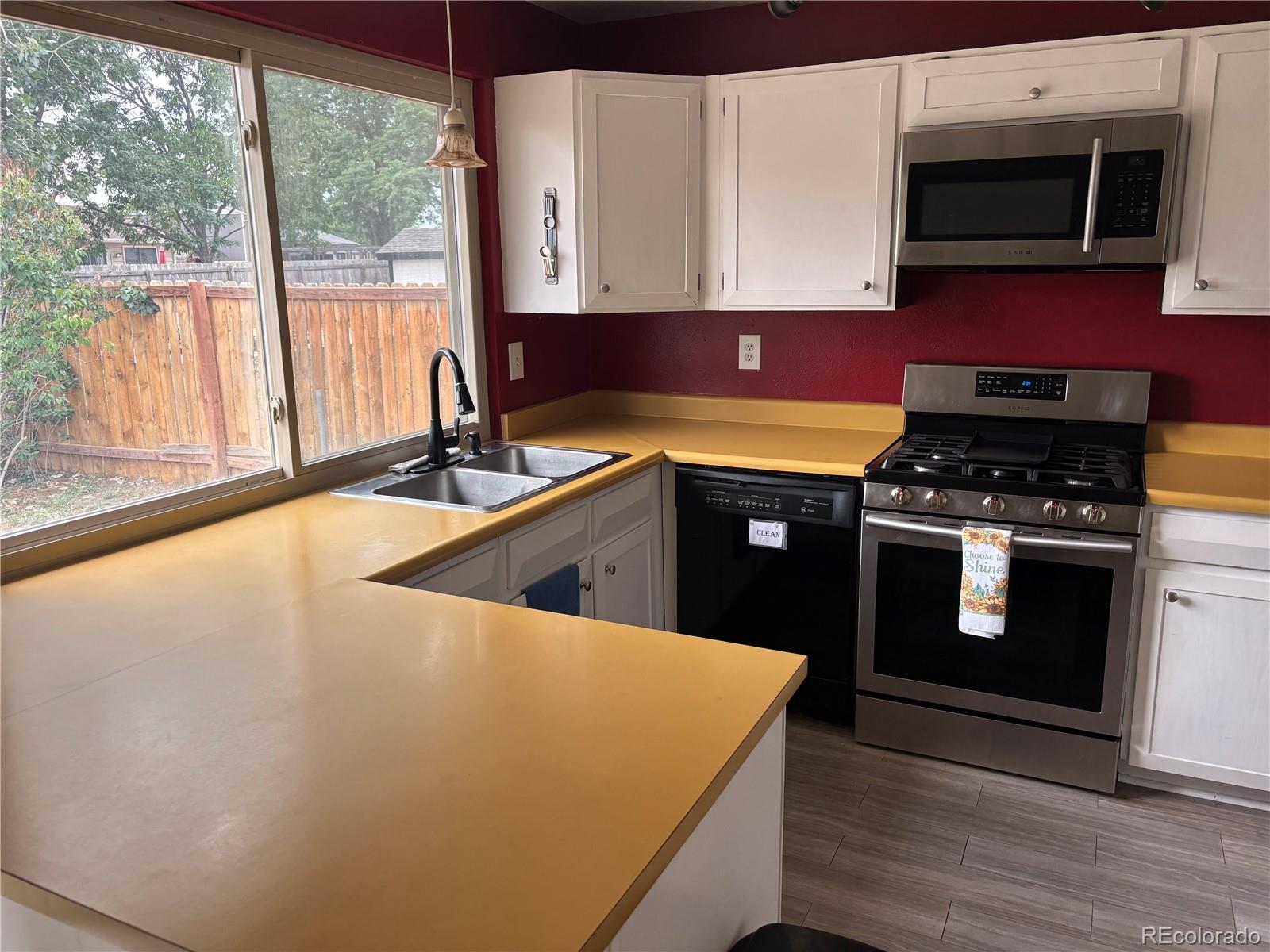 MLS Image #3 for 3654 e 115th avenue,denver, Colorado