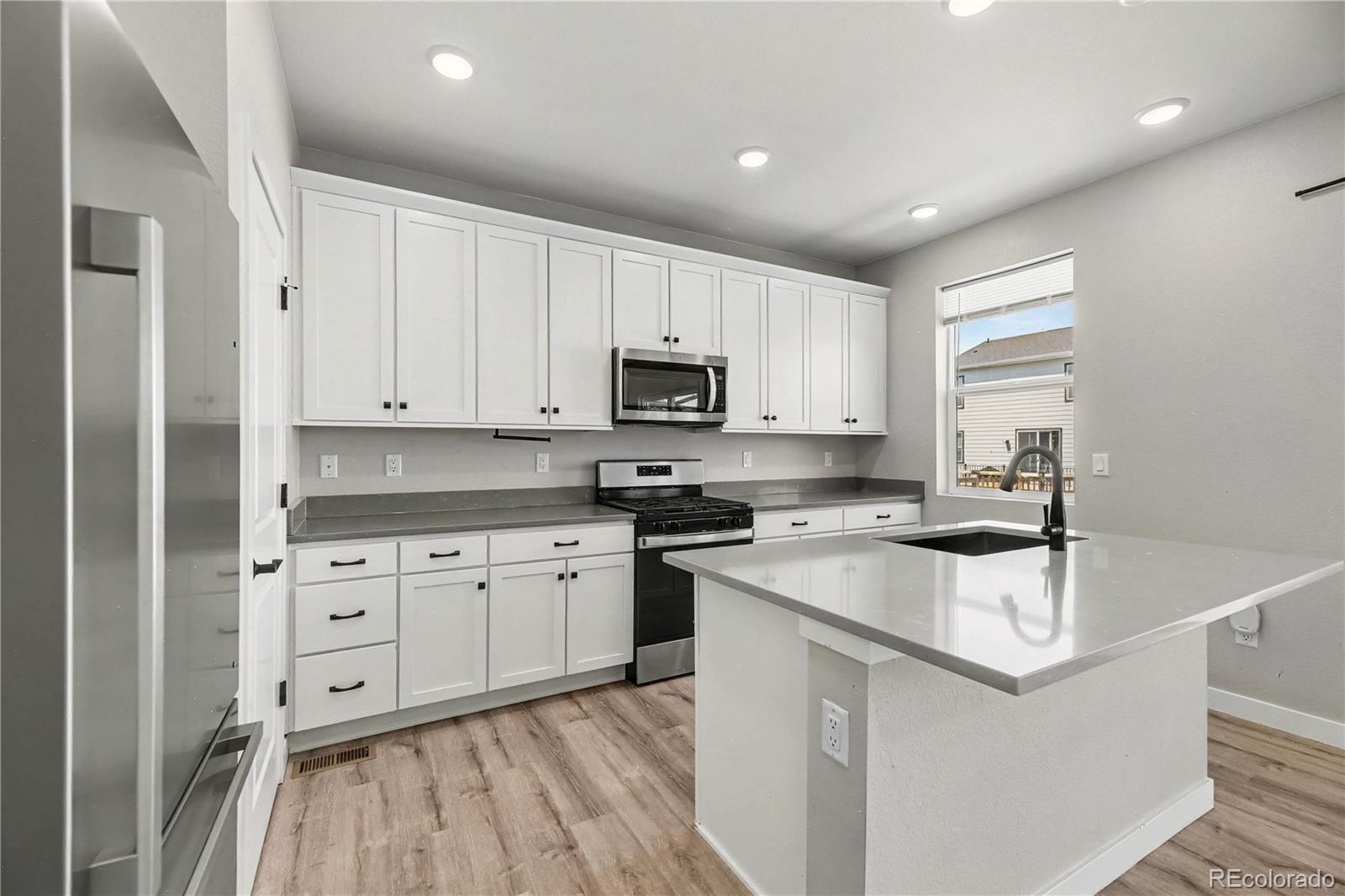 MLS Image #6 for 4763  ambrose place,brighton, Colorado