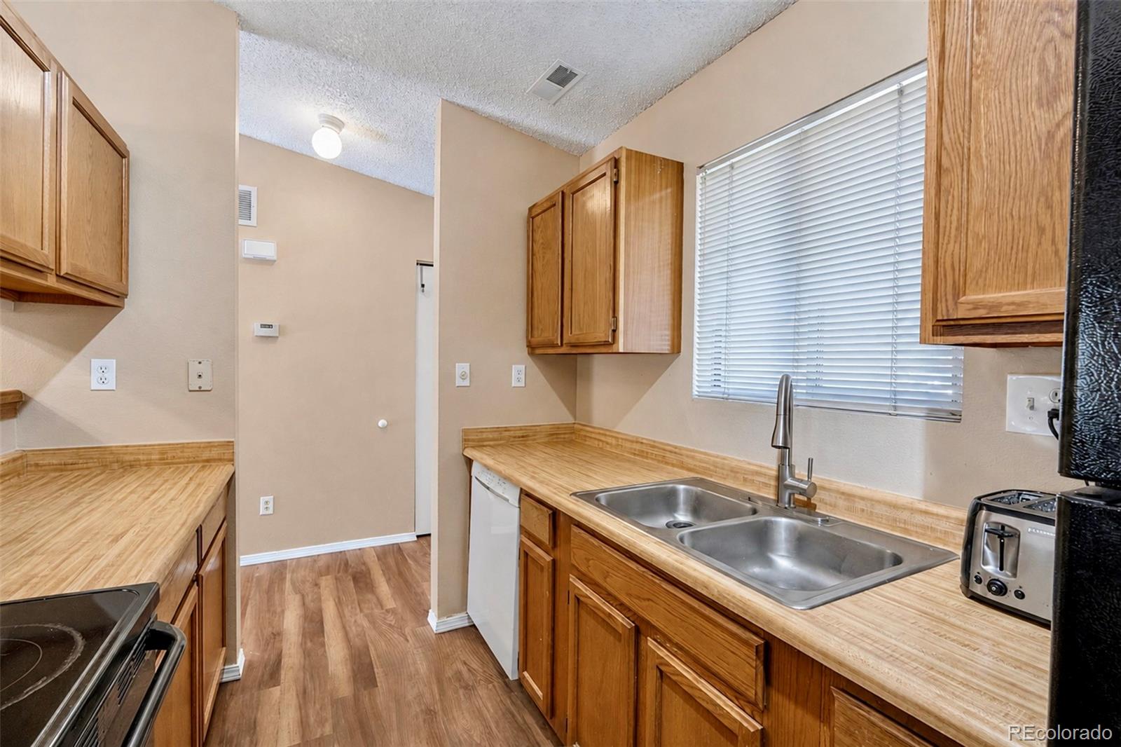 MLS Image #12 for 7564  picacho court,colorado springs, Colorado