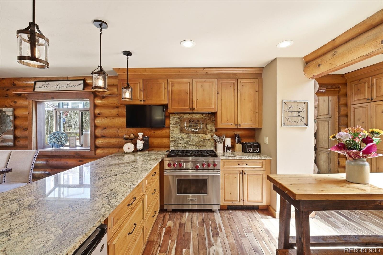MLS Image #10 for 95 n sherwood glen,monument, Colorado