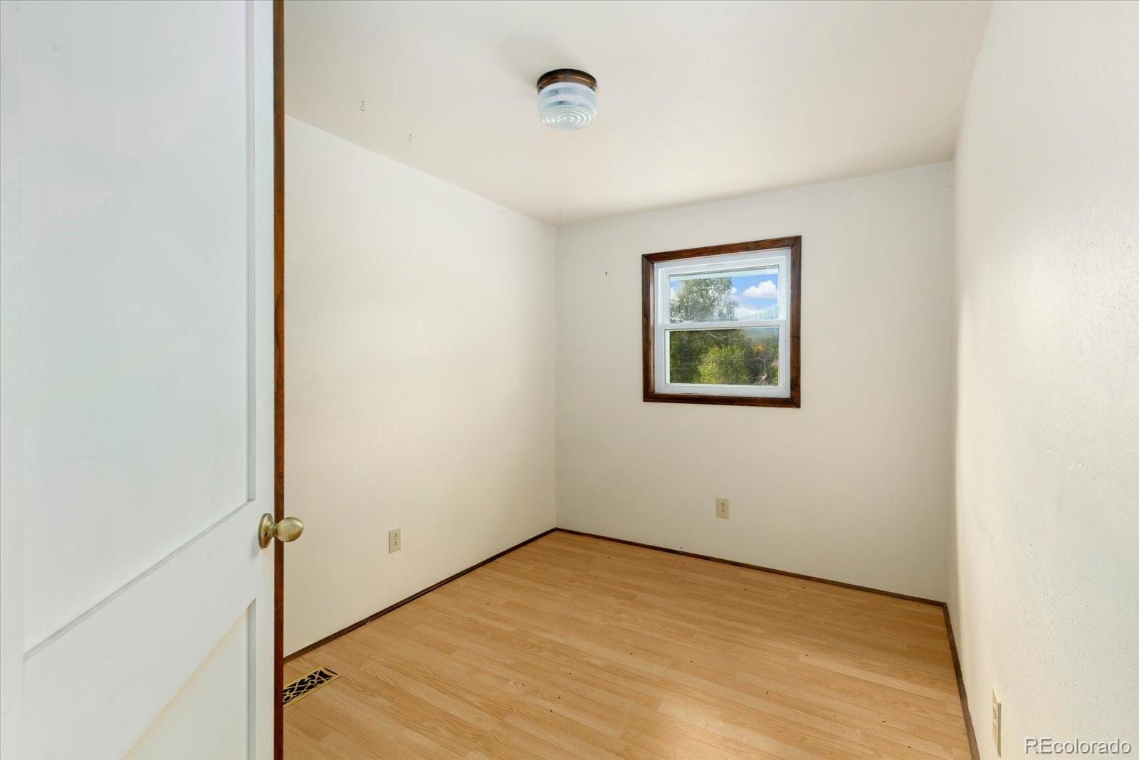 MLS Image #18 for 533  river drive,salida, Colorado