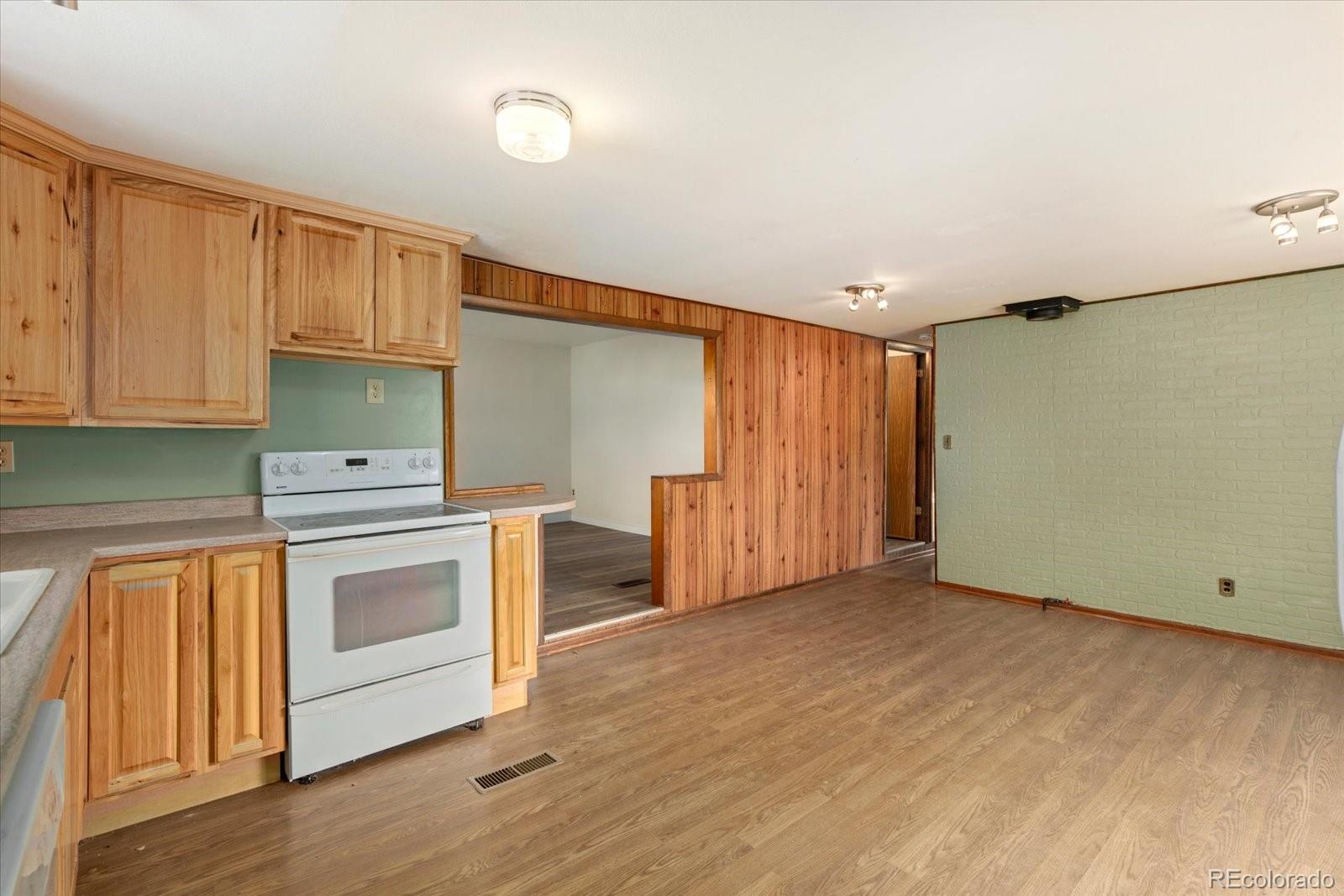 MLS Image #7 for 533  river drive,salida, Colorado