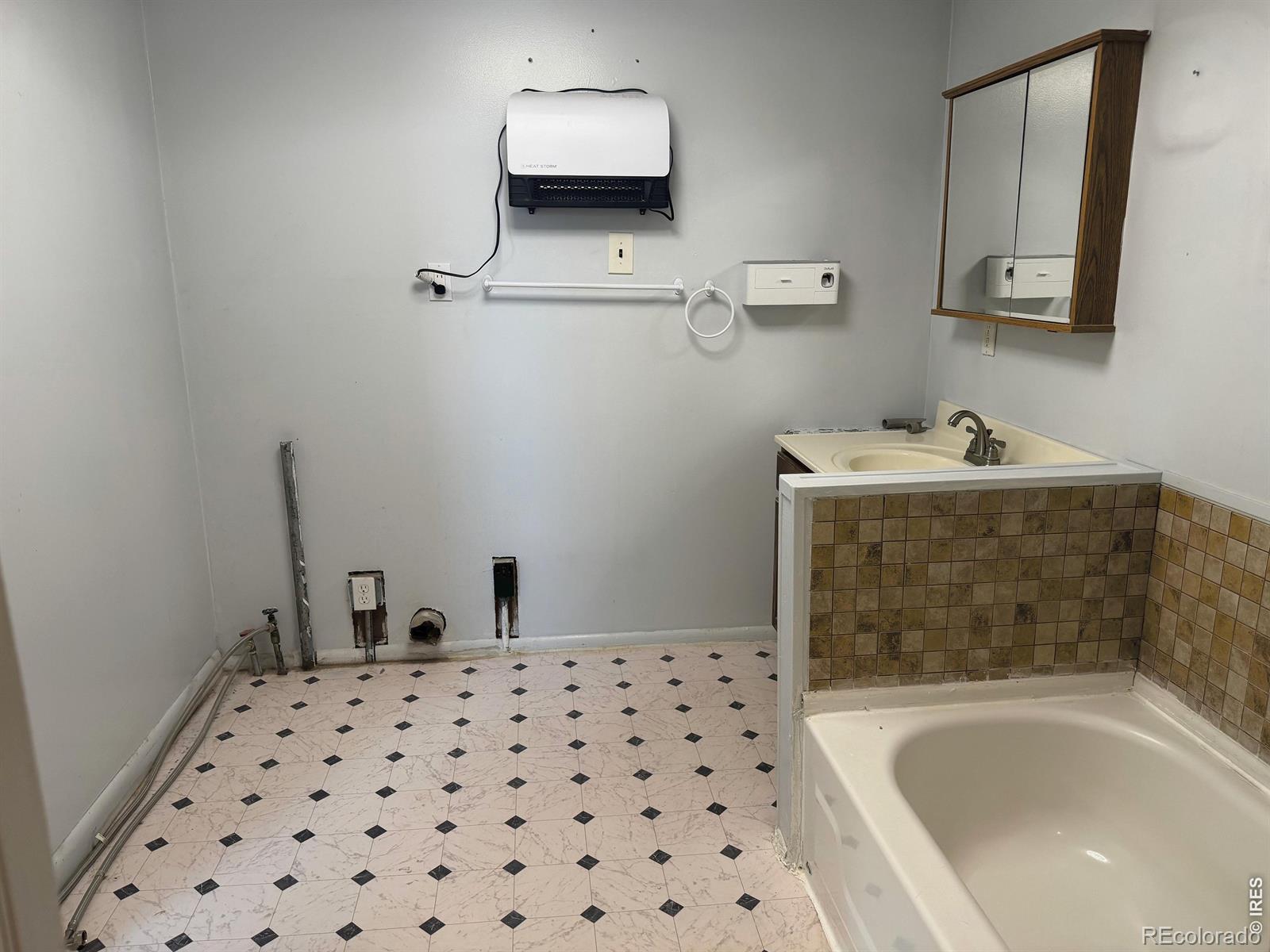 MLS Image #13 for 510  north street,peetz, Colorado