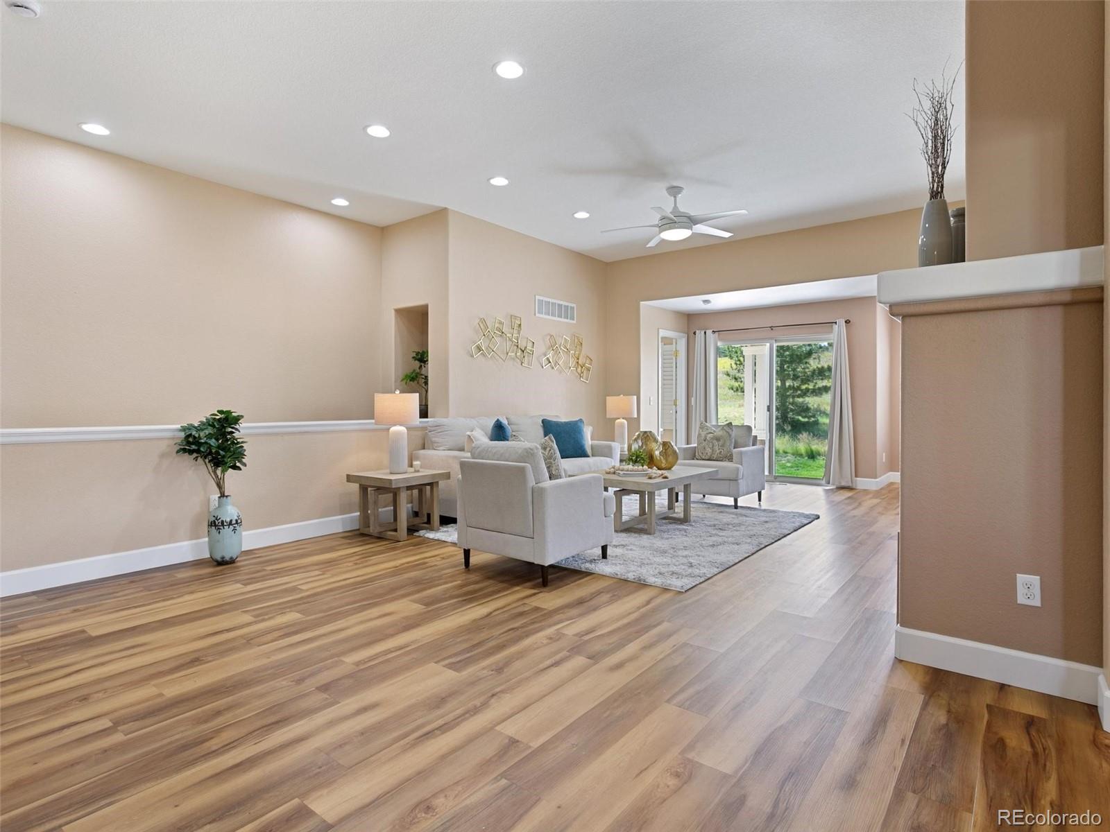MLS Image #2 for 8166 s tempe court,aurora, Colorado
