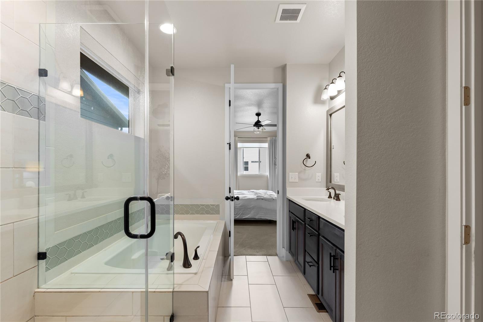 MLS Image #20 for 6852  canosa street,denver, Colorado